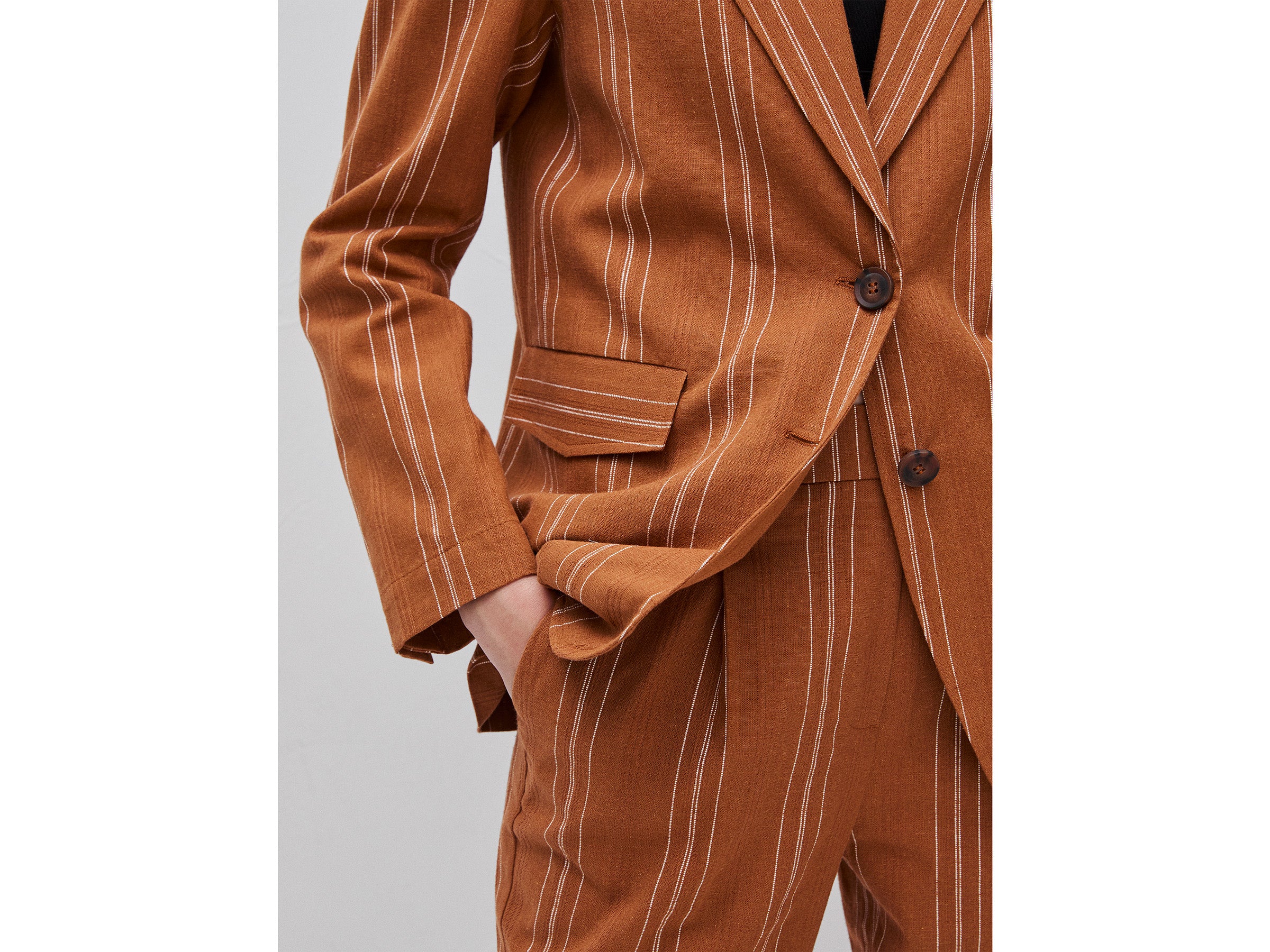 Blazer às riscas em mistura de linho - ucb_image_FY