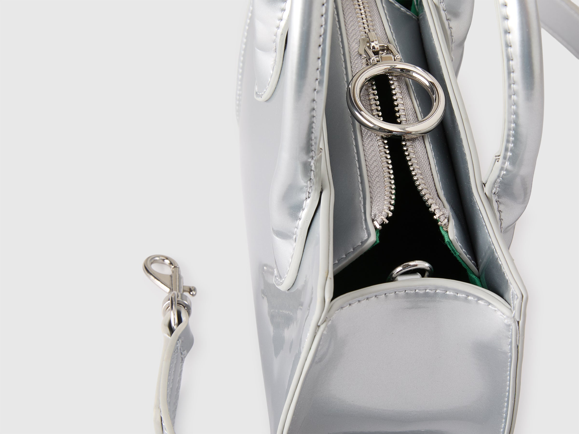 Mini bolsa de verniz - ucb_image_DS1