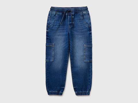 Joggers de jeans com maxi bolsos - ucb_image_FS