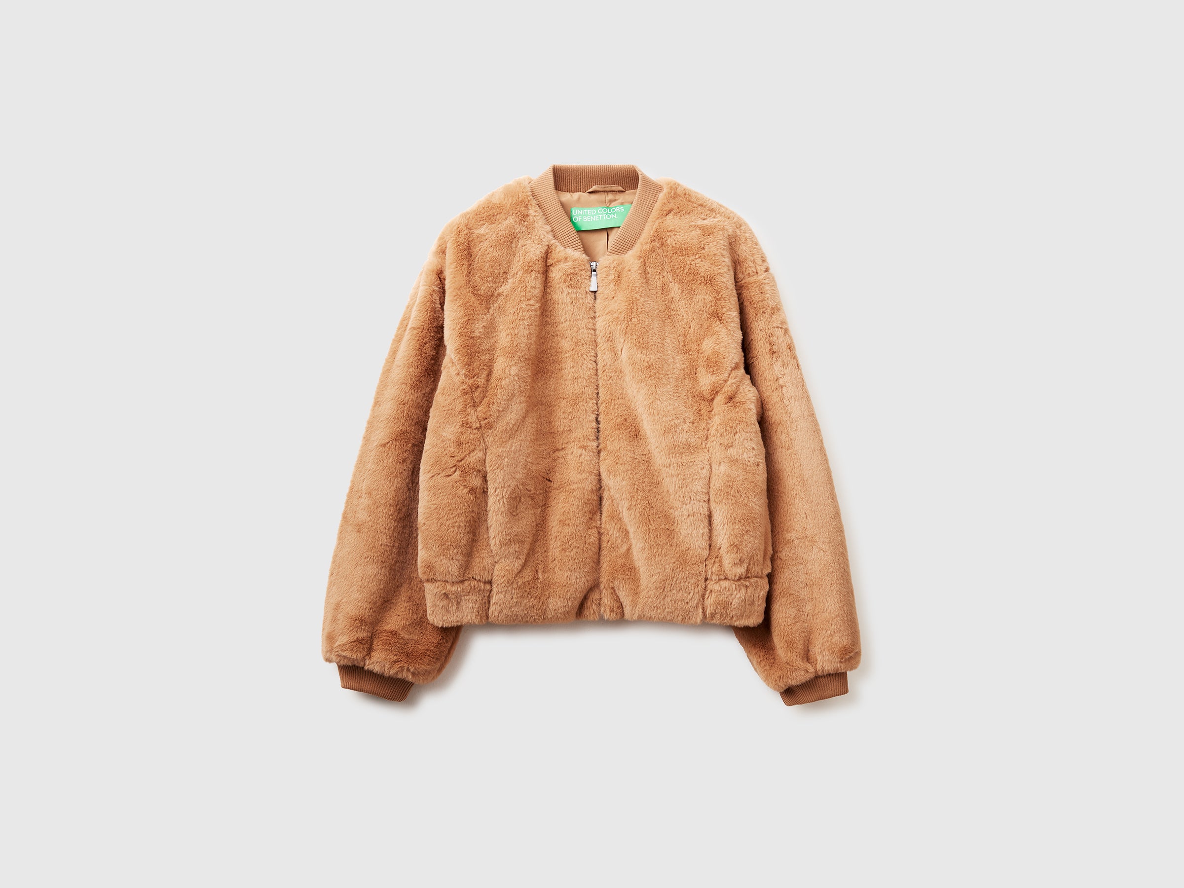 Bomber em pelo sintético - ucb_image_FS
