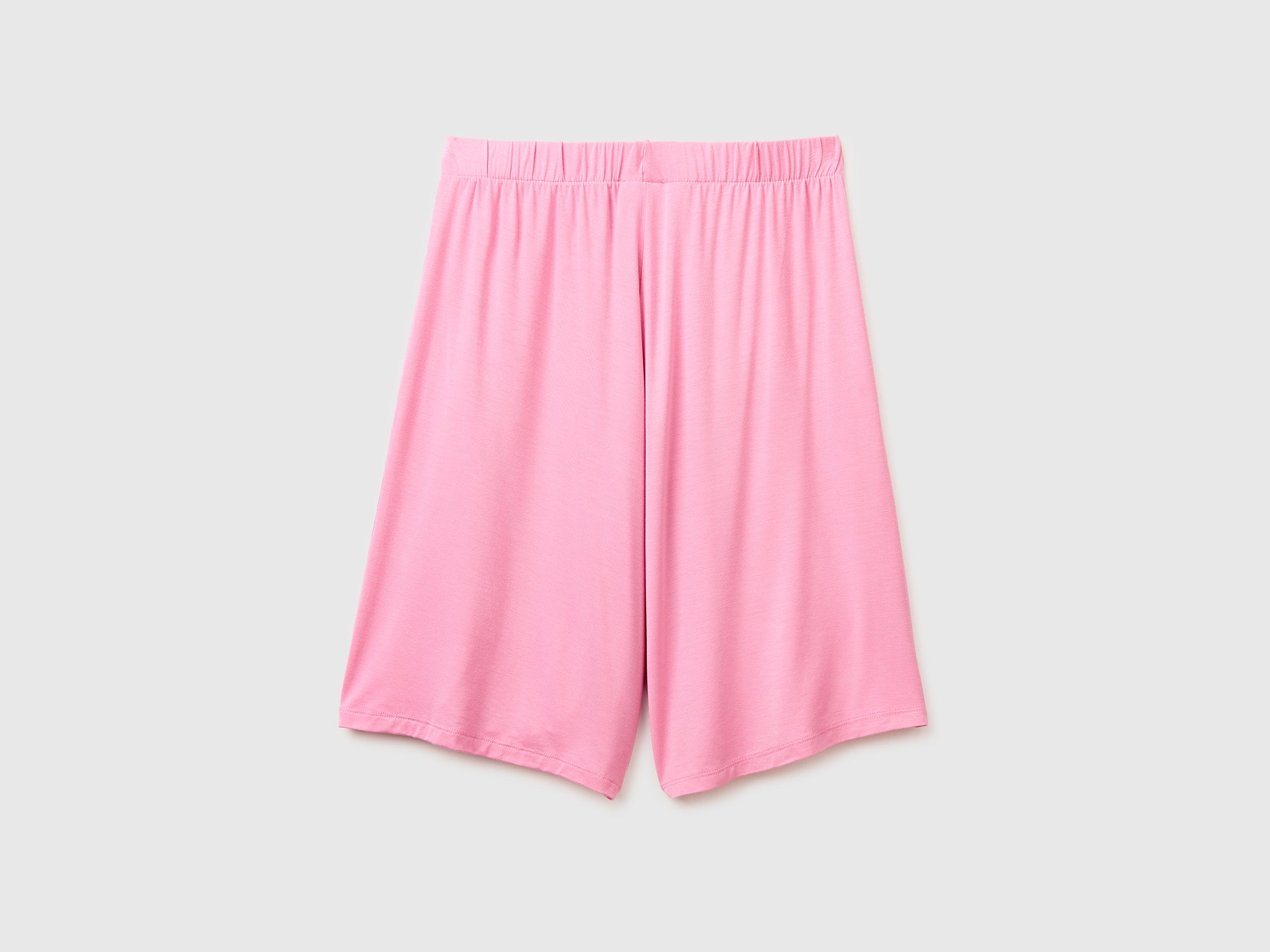 Bermuda shorts in stretch modal - ucb_image_BS