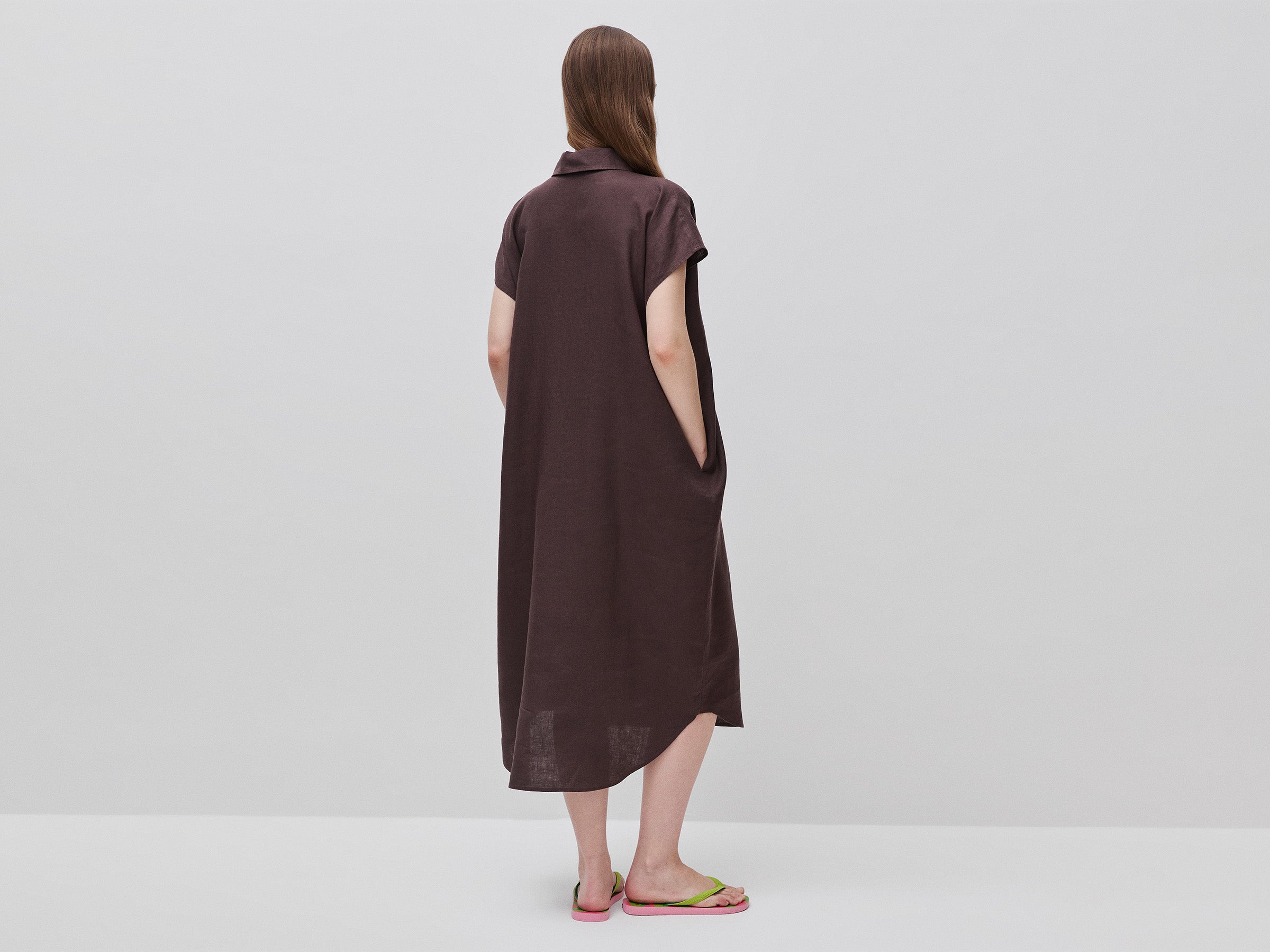 Vestido midi em linho puro - ucb_image_B