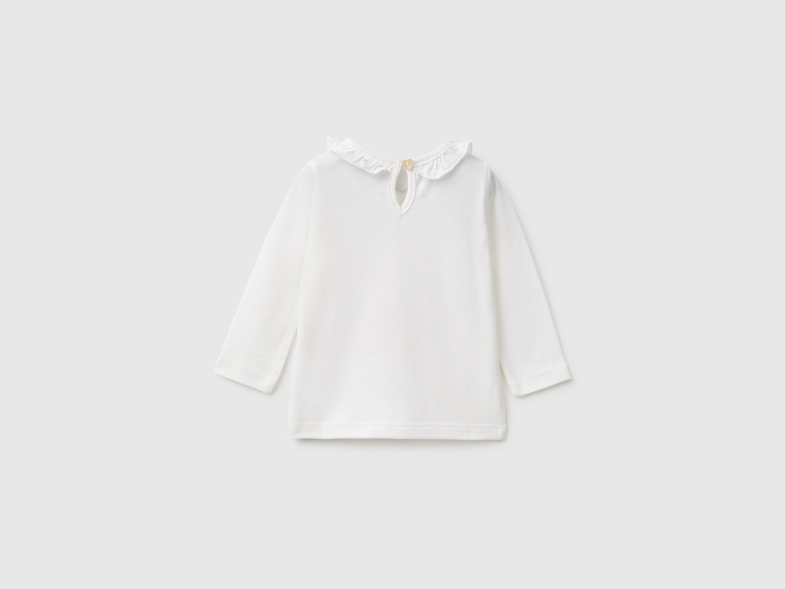 T-shirt com folhos na gola - ucb_image_BS