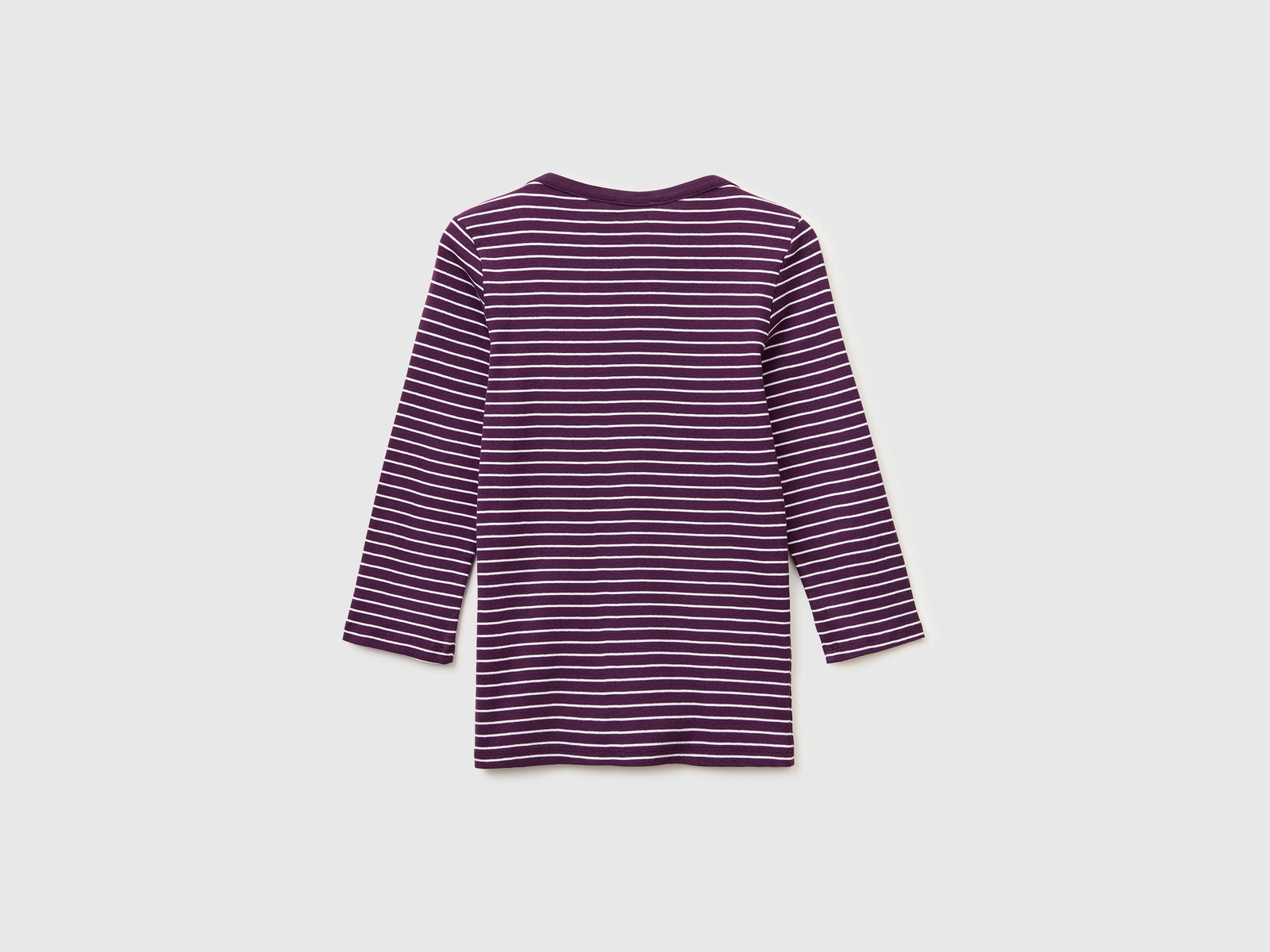 T-shirt às riscas com decote à barco - ucb_image_BS