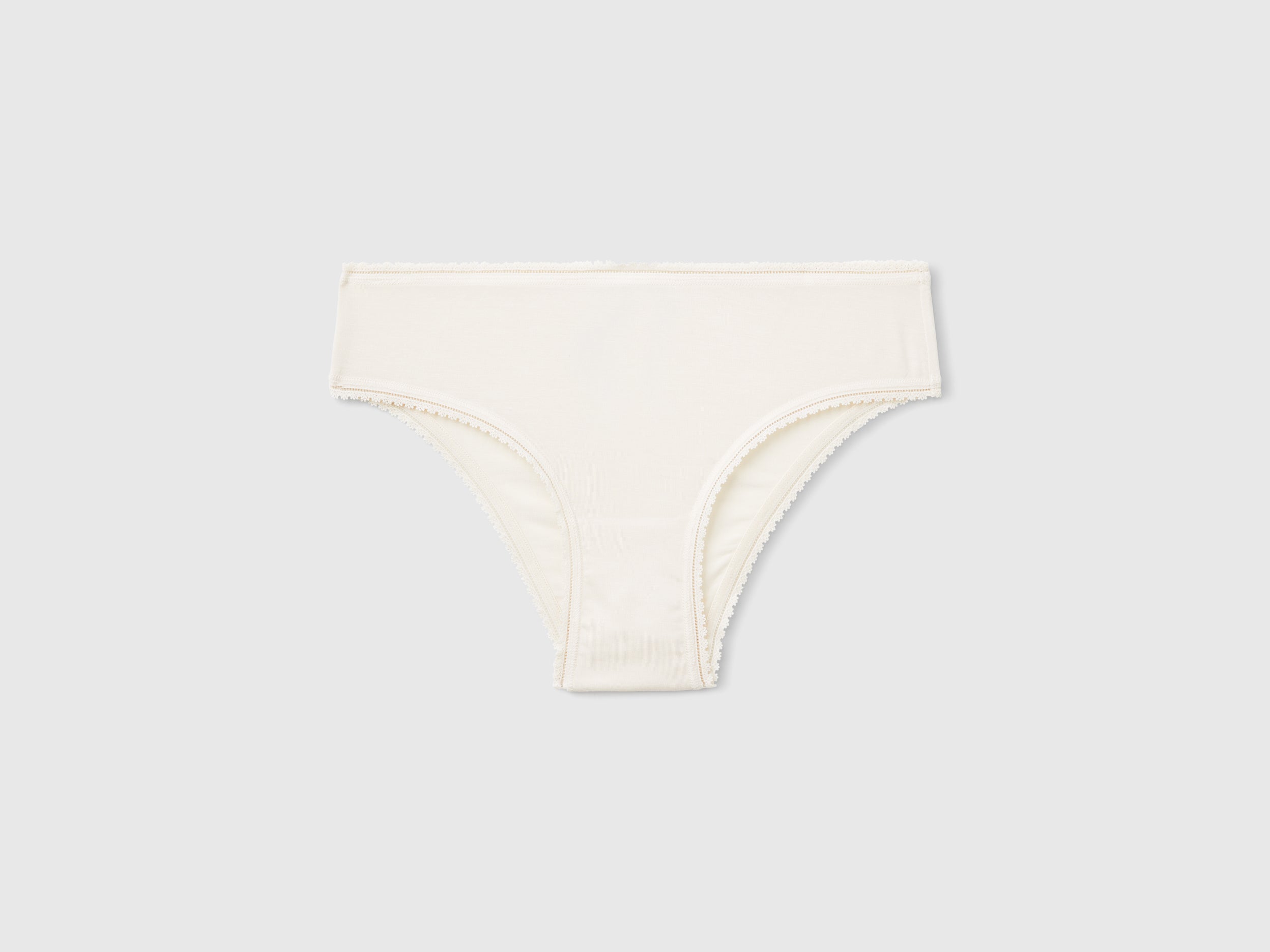 Stretch Modal briefs - ucb_image_FS