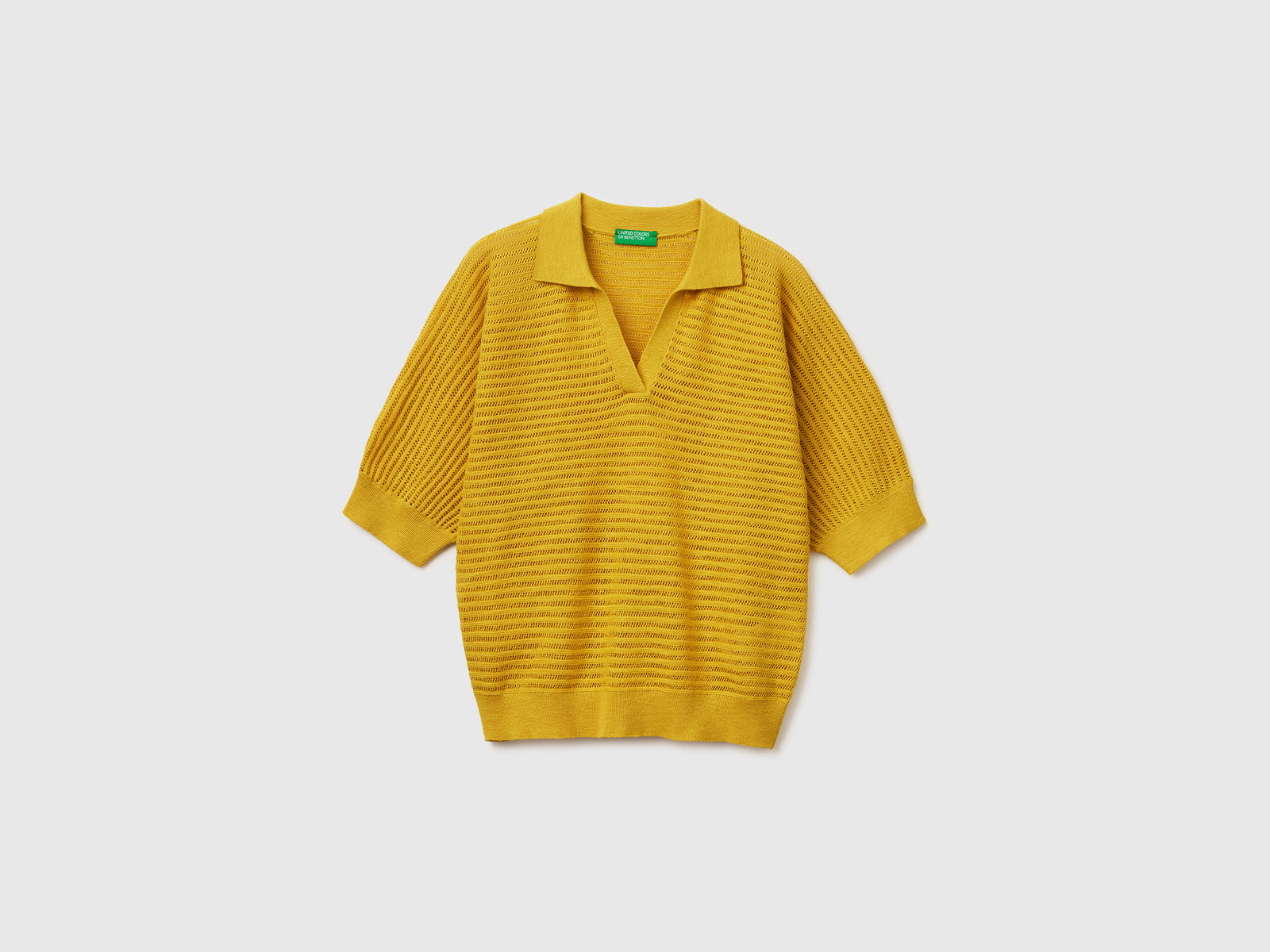 Perforated polo shirt in linen blend - ucb_image_FS