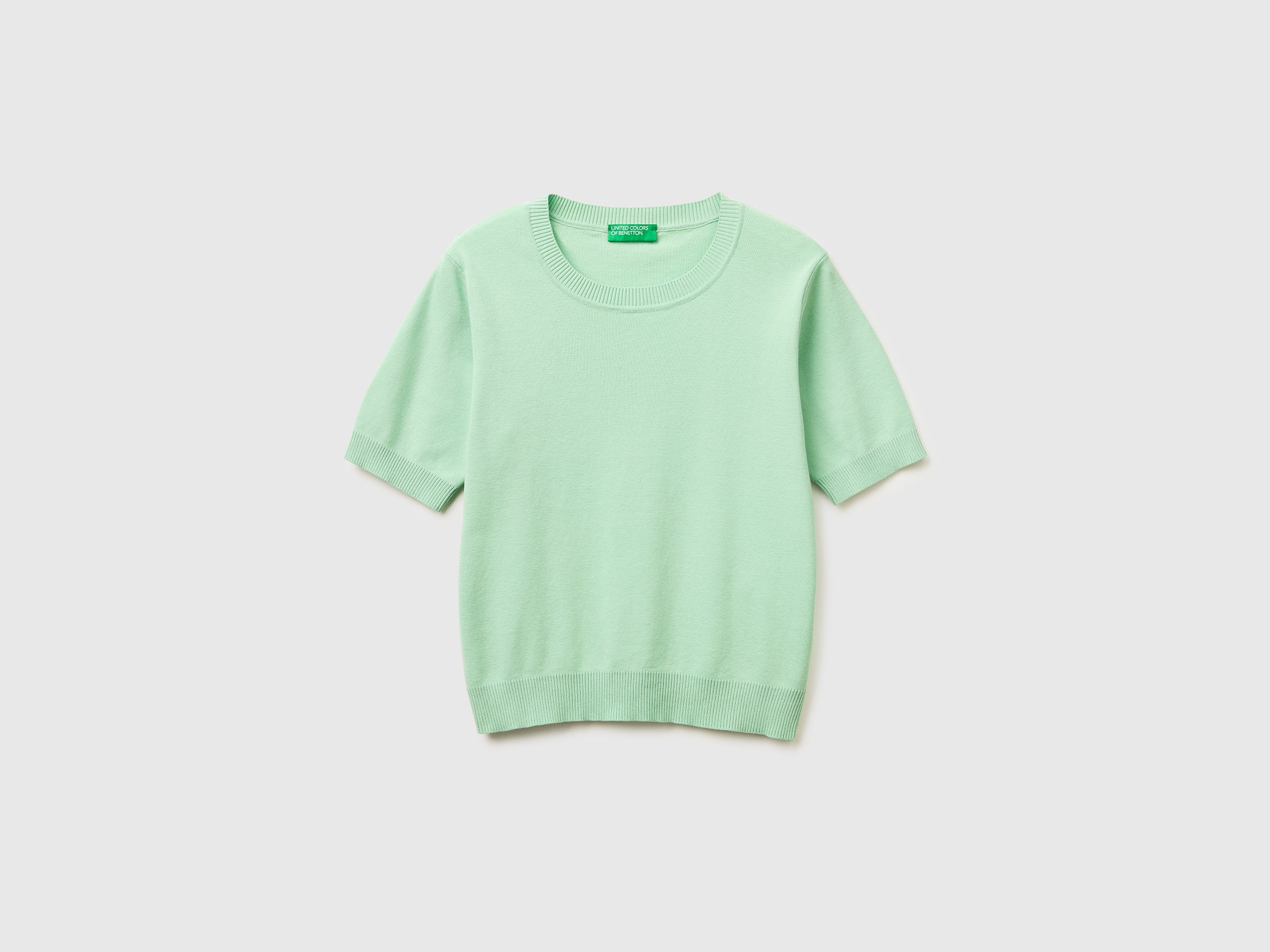 Sage green sweater with short sleeves - ucb_image_FS