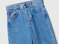 Jeans cropped com dobra lavagem clara - ucb_image_DS1