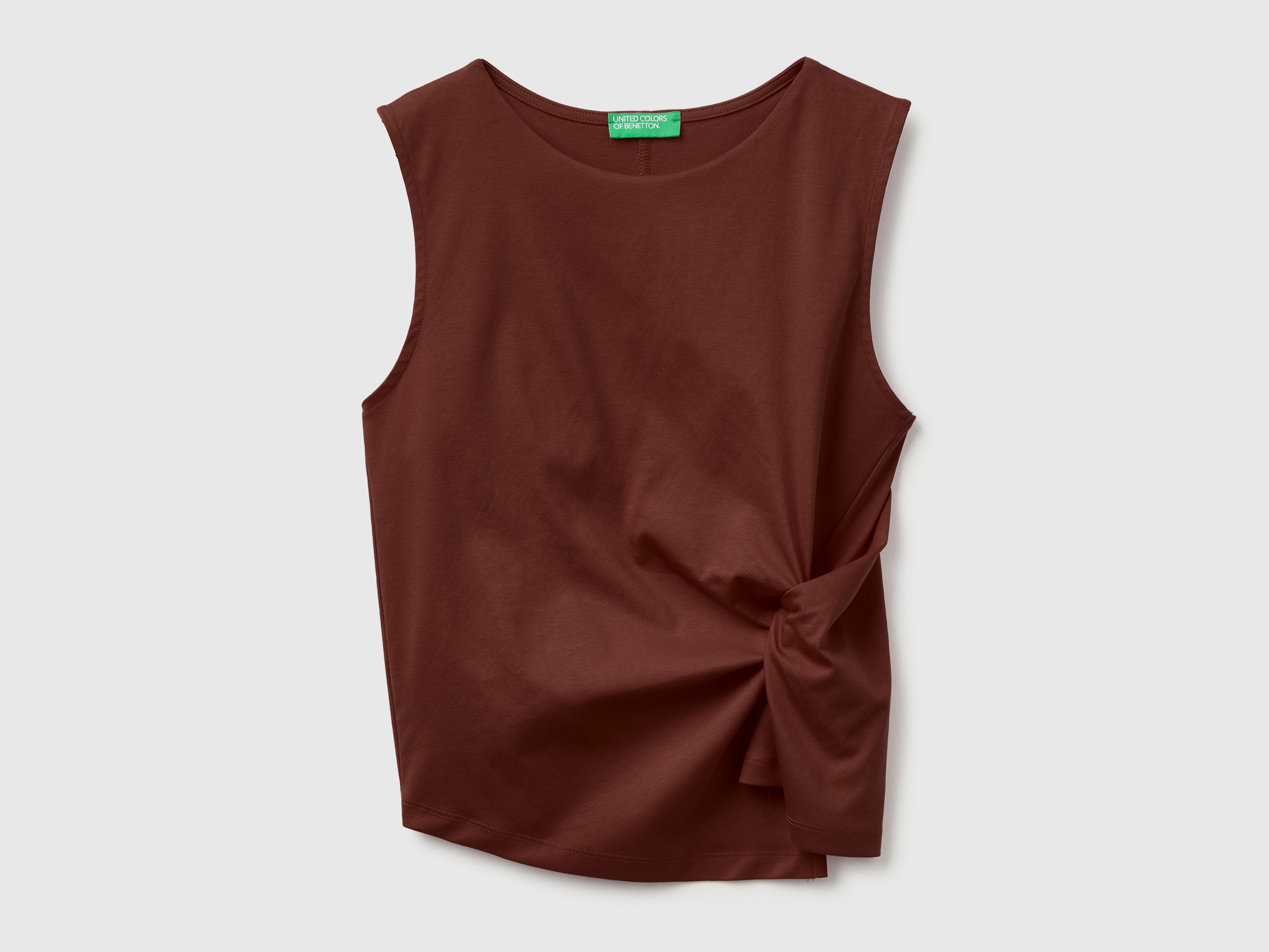 Top with knot - ucb_image_FS