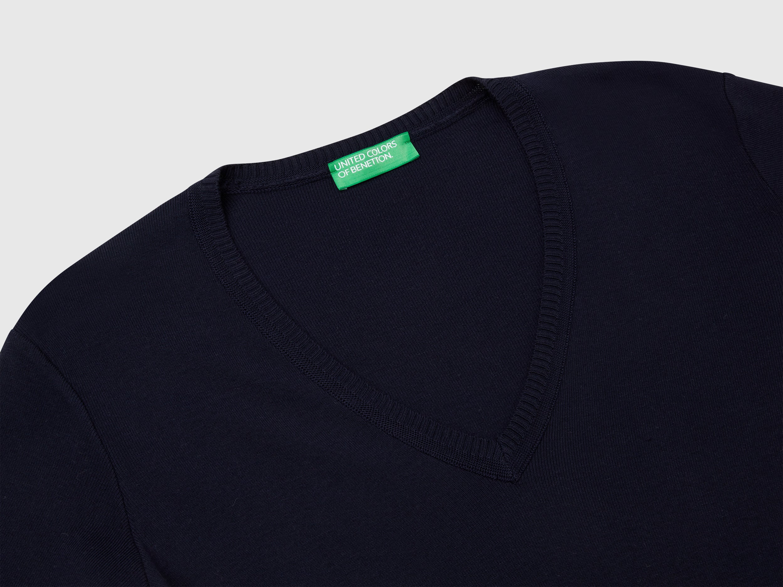 Camisola com decote em V em algodão puro - ucb_image_DS1