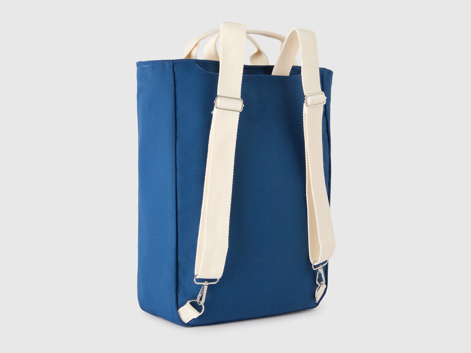 Blue backpack bag - ucb_image_BS
