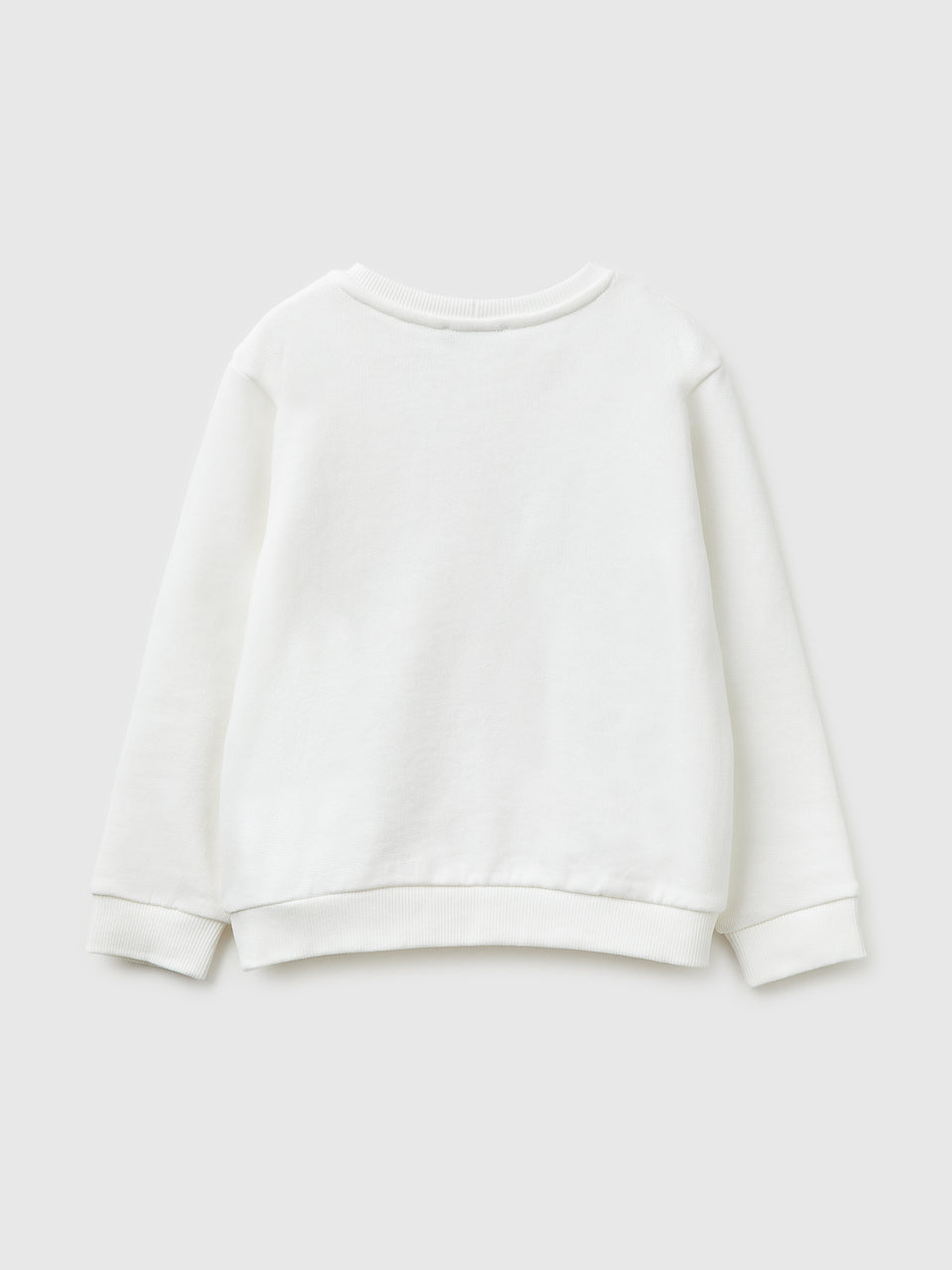 Closed sweatshirt with embroidery - ucb_image_BS