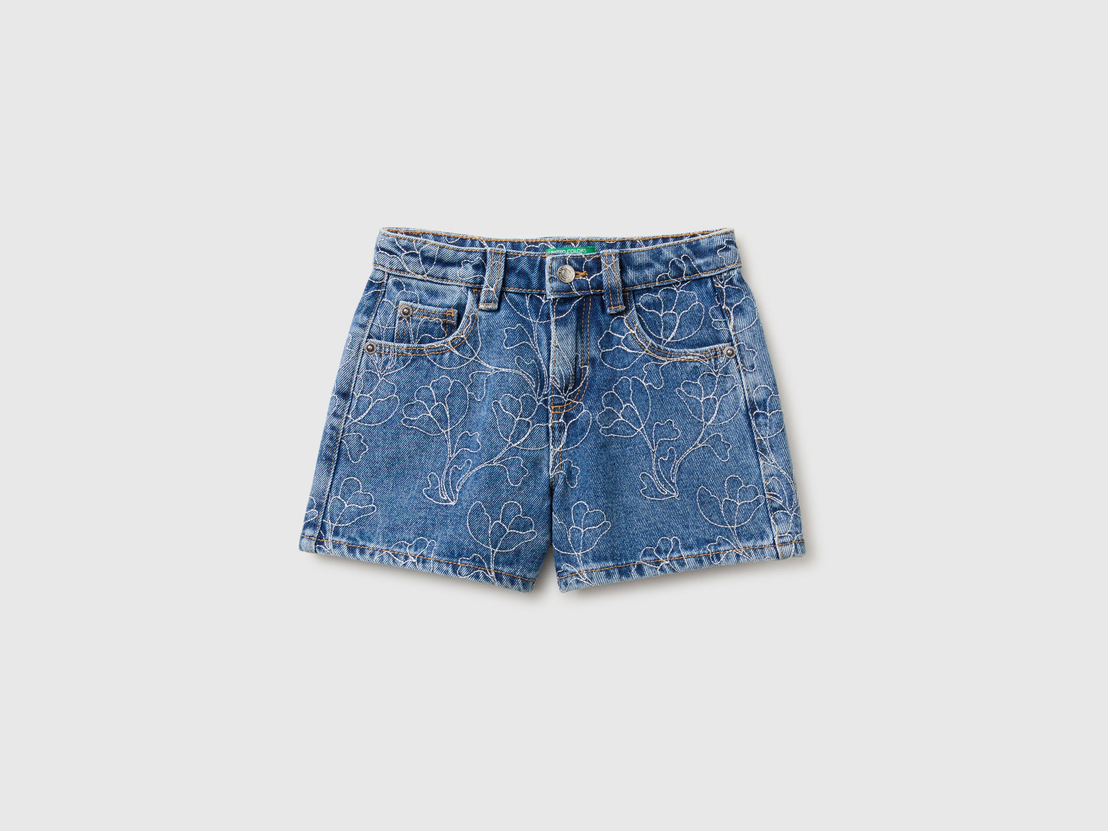 Denim shorts with embroidery - ucb_image_FS
