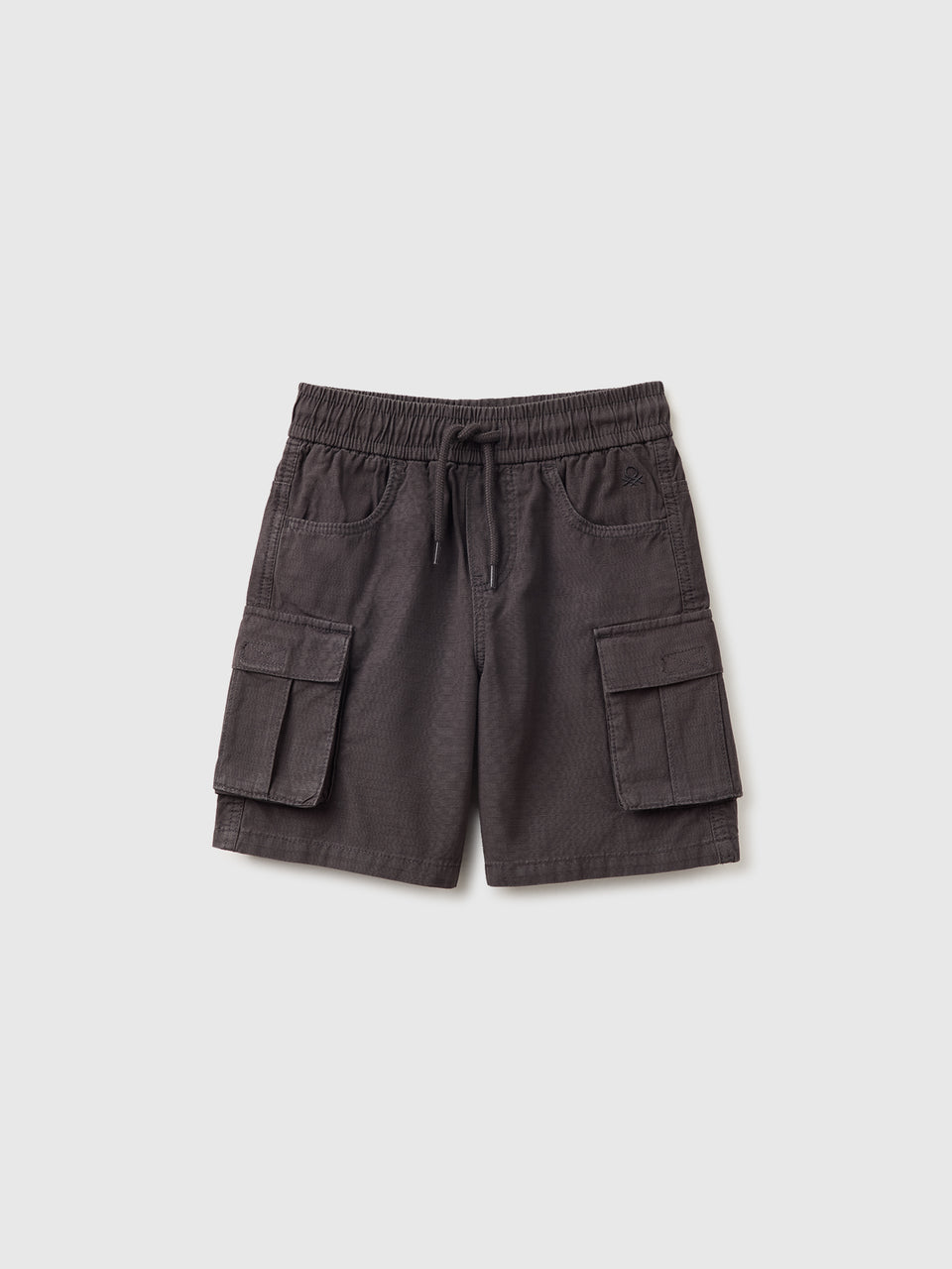 Bermuda shorts with pockets - ucb_image_FS