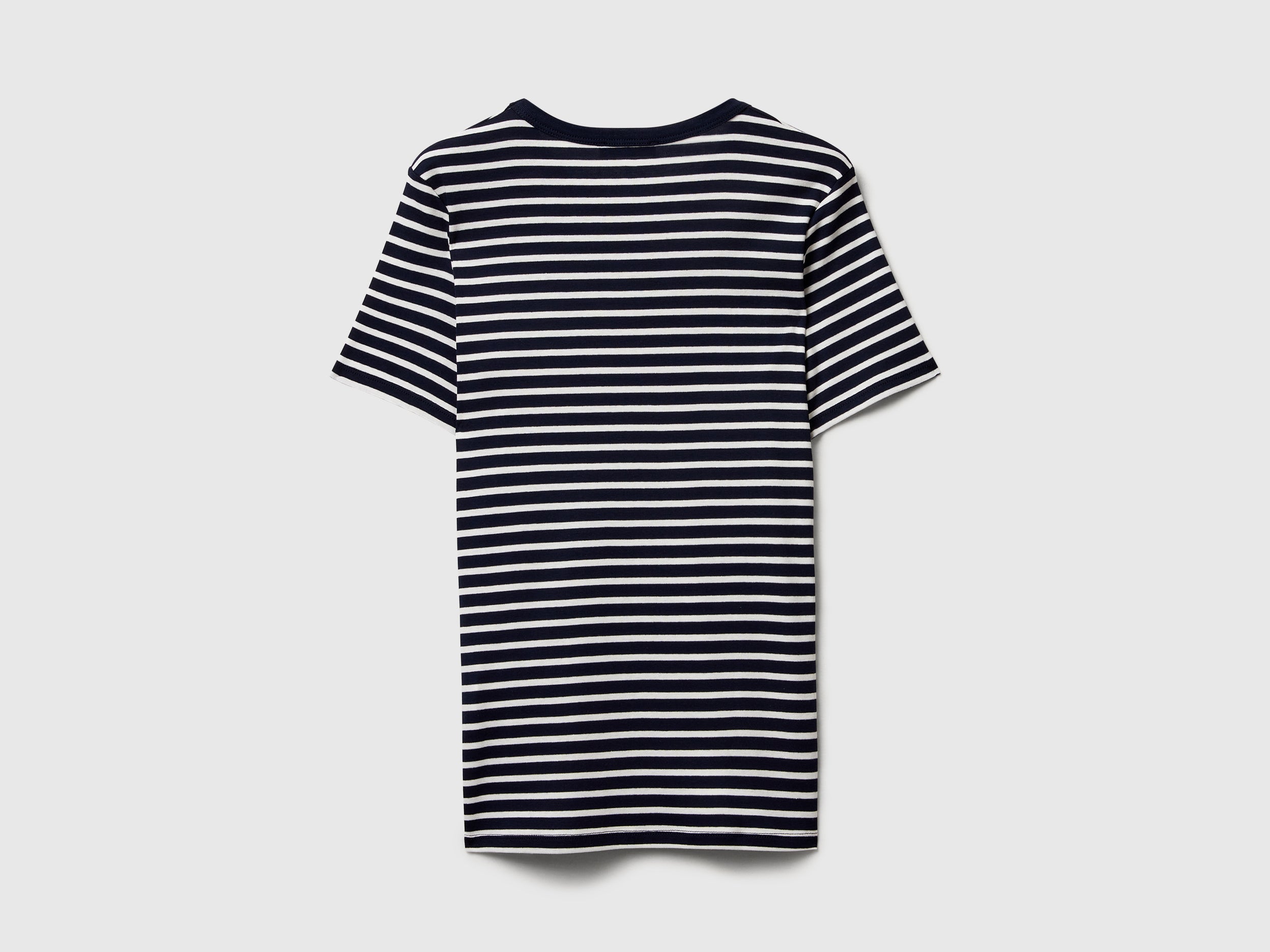 T-shirt de gola redonda às riscas - ucb_image_BS