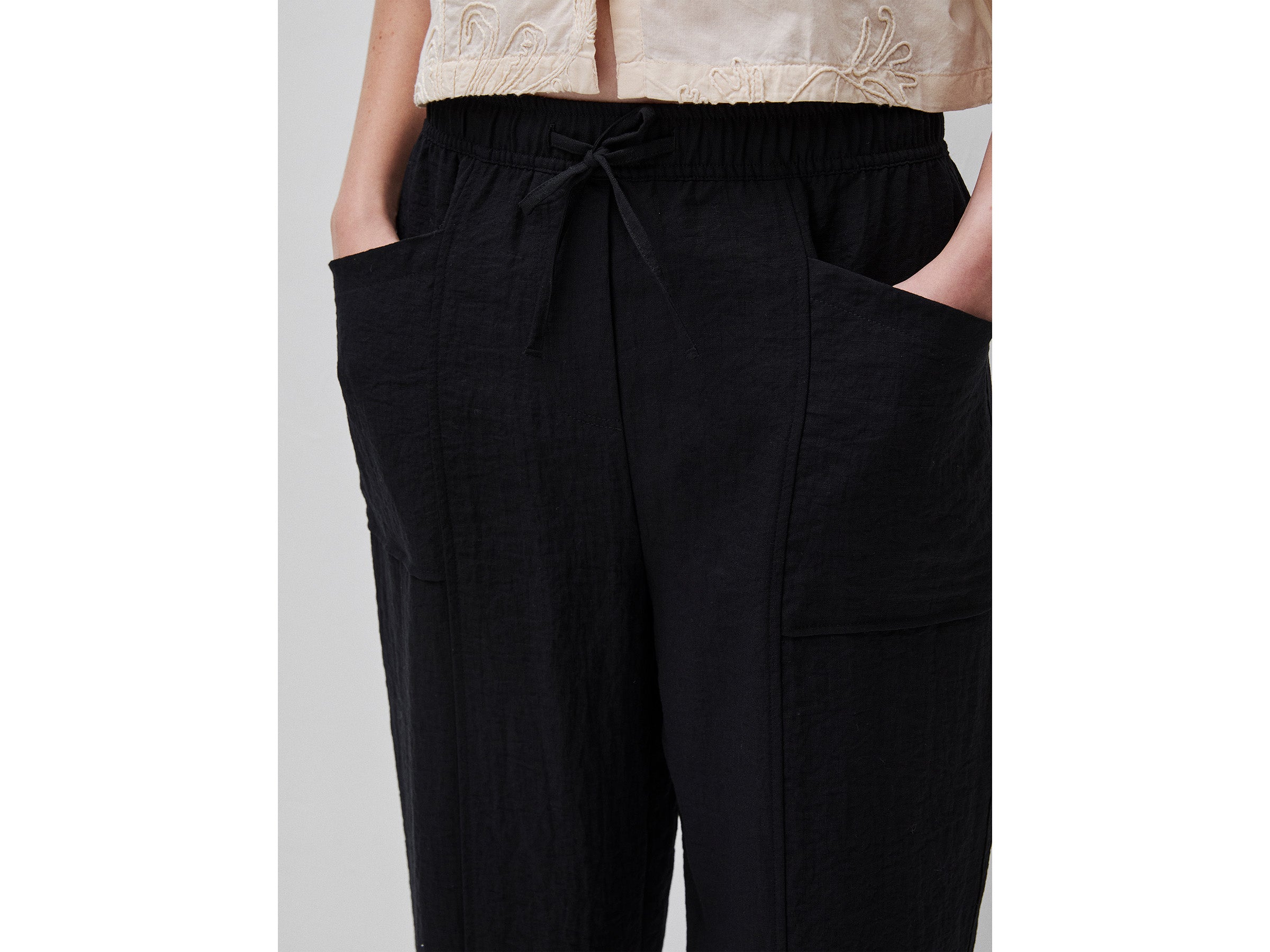 Drawstring trousers - ucb_image_FY