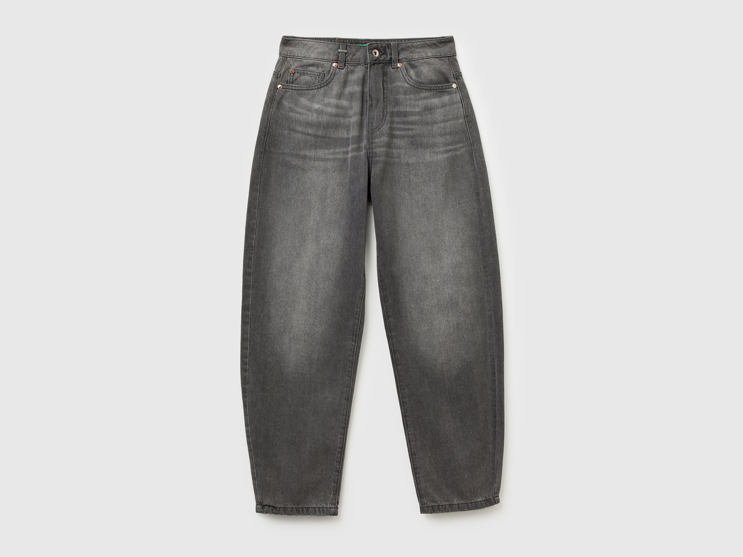 Balloon fit jeans