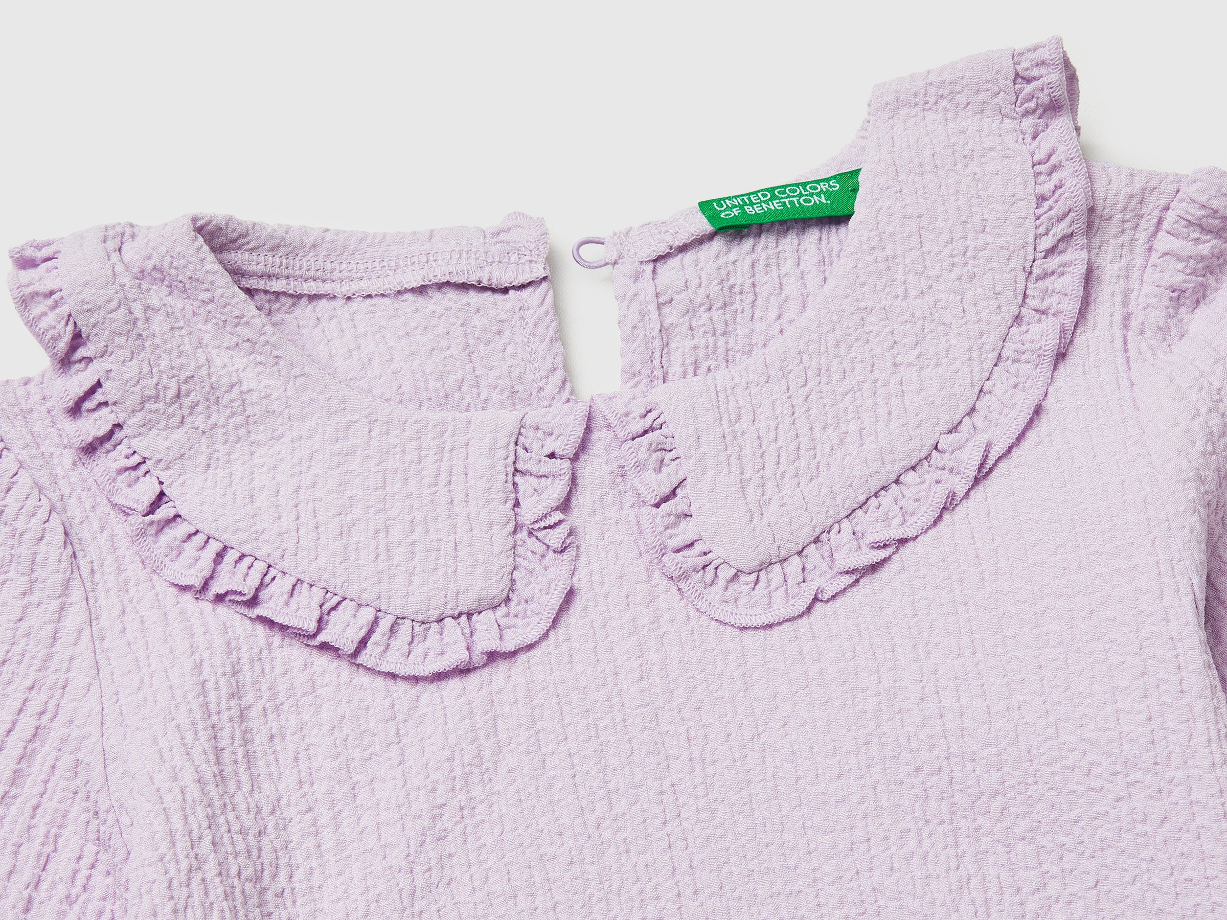 Blouse with ruffles - ucb_image_DS1