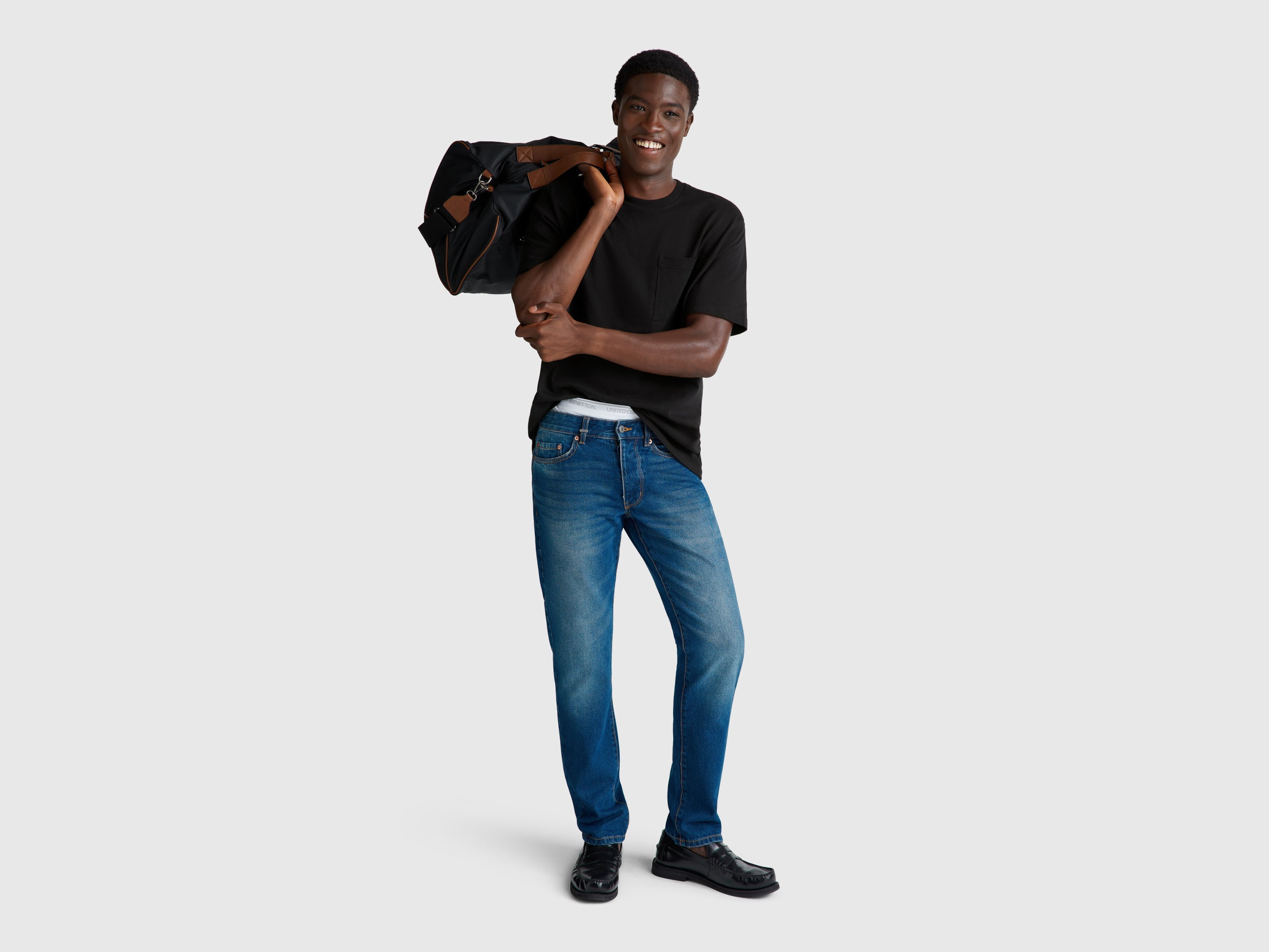 T-shirt em algodão com bolso pequeno - ucb_image_FY