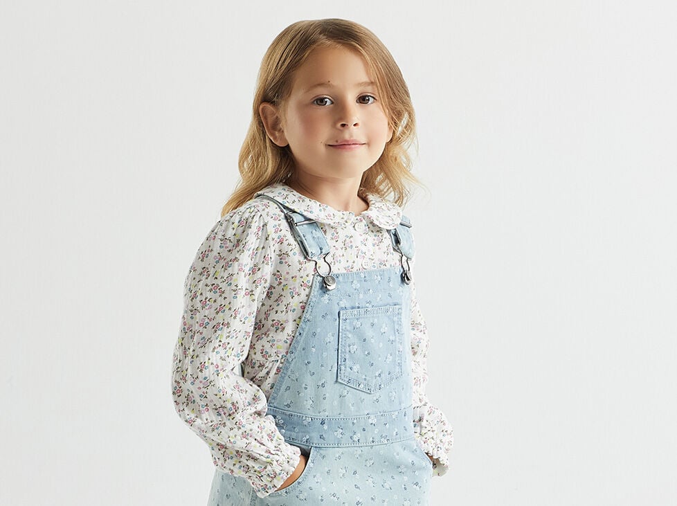 PAGE D'ACCUEIL<br/><span class="playful">BÉBÉ FILLE</span>