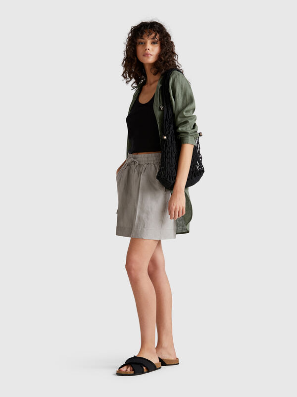 Short en pur lin avec cordon de serrage Femme