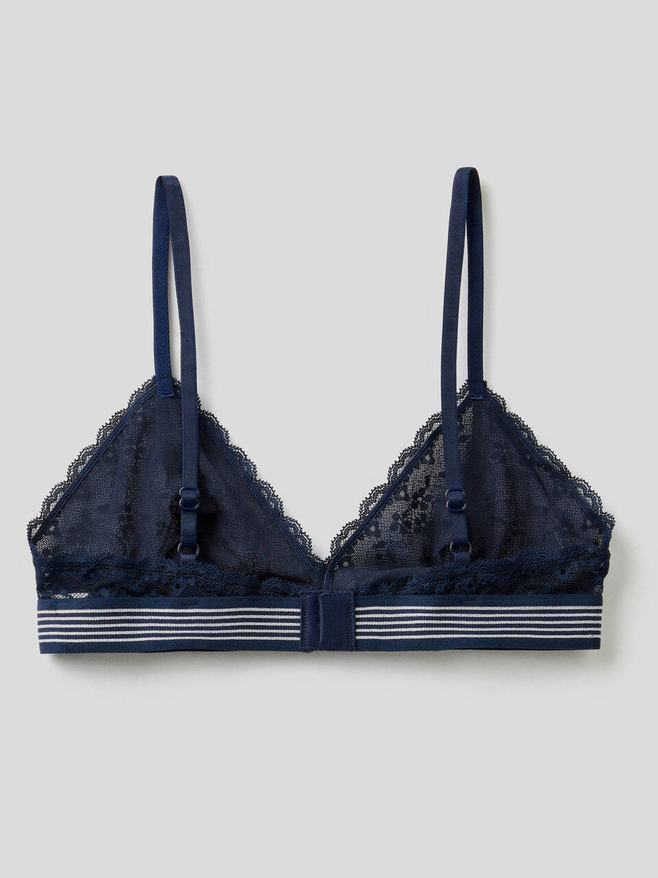 Triangle en dentelle élastique image number 2