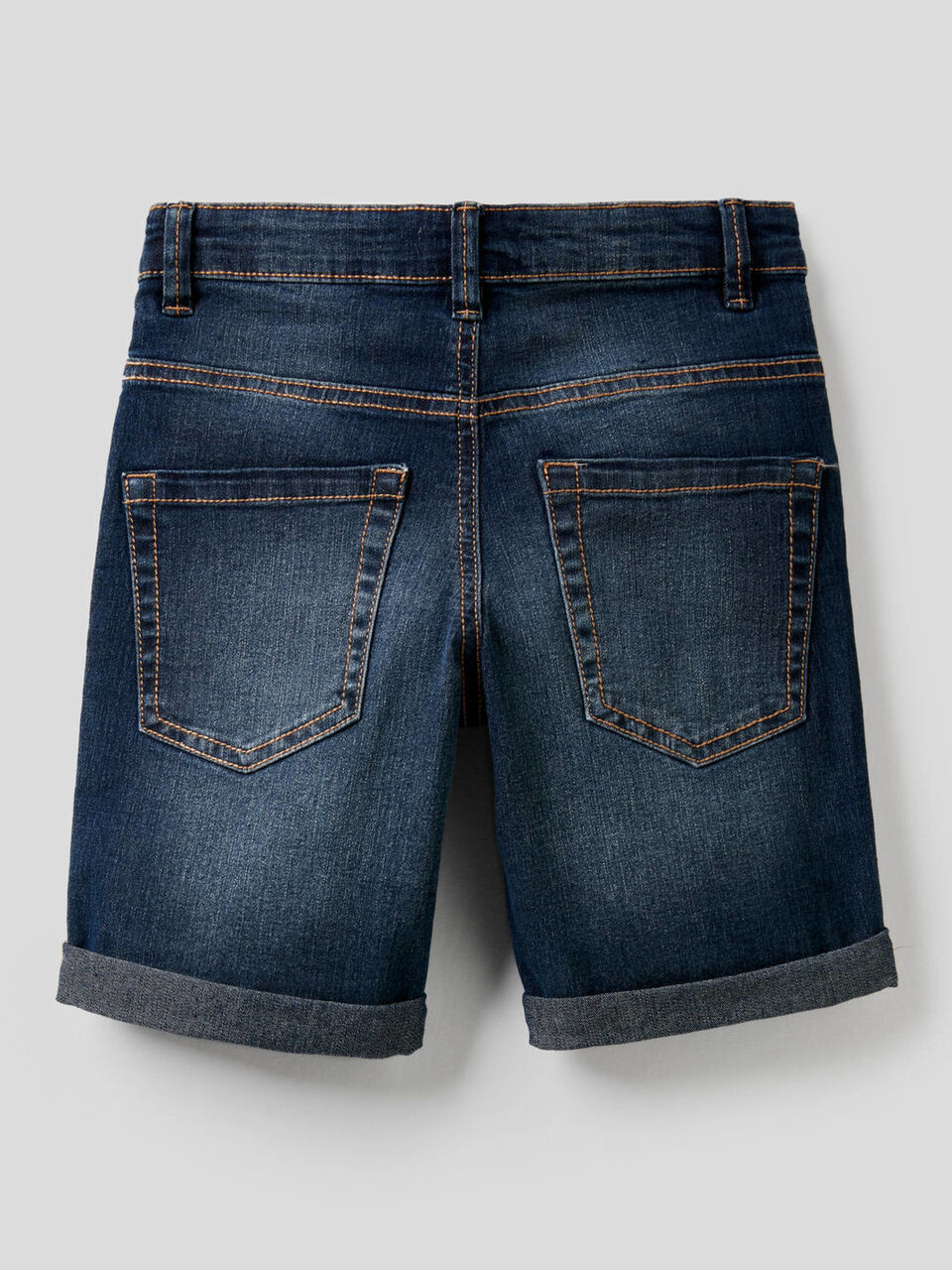 Bermuda coupe slim image number 2