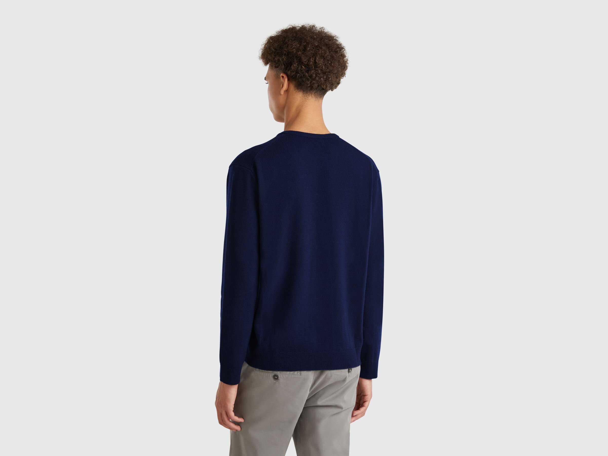 V NECK SWEATER L/S Homme image number 1