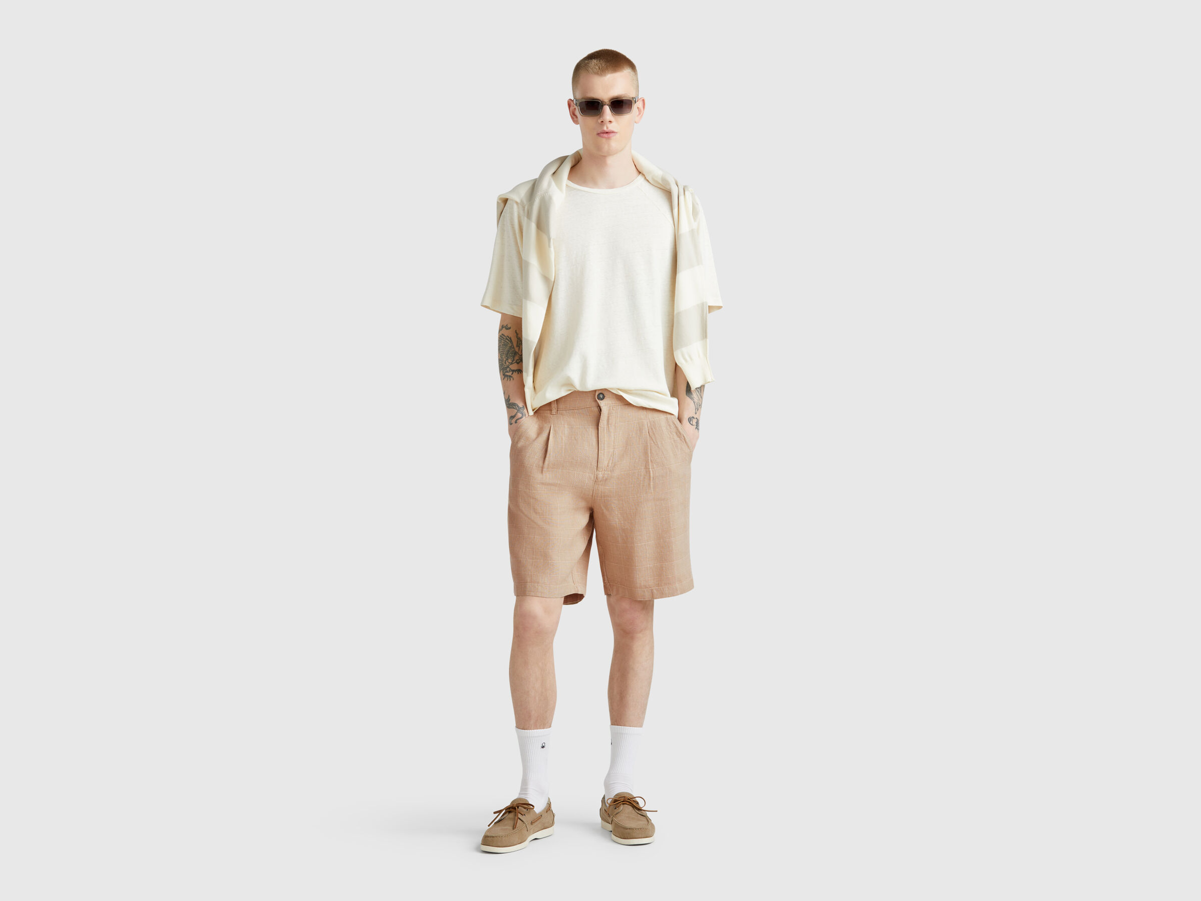 BERMUDA Homme image number 2