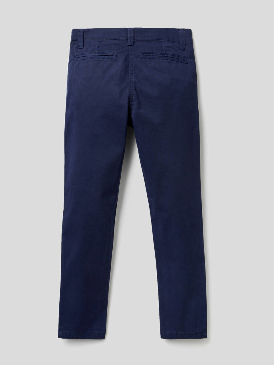 Chino coupe slim en coton stretch image number 2