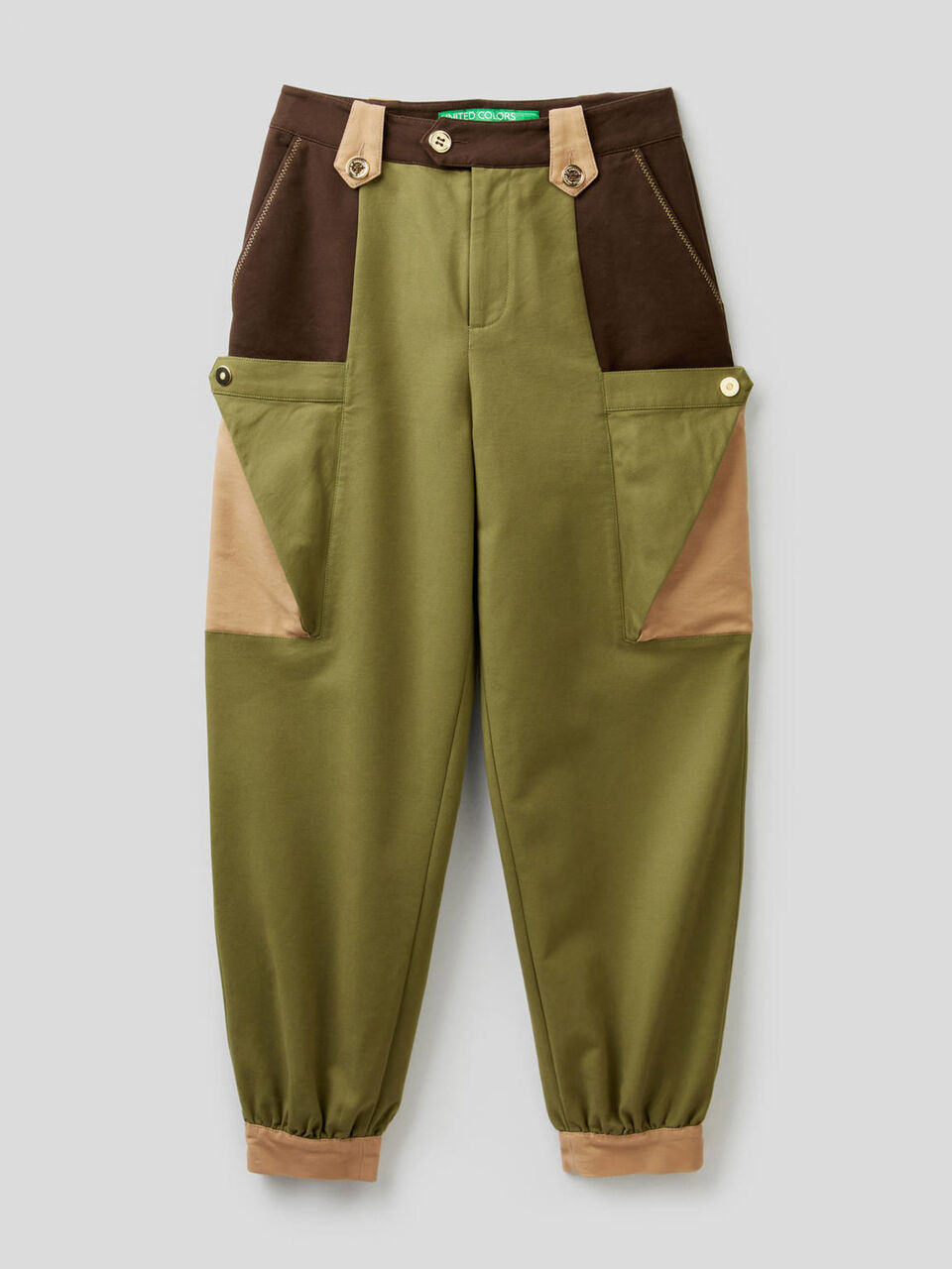 Pantalon cropped à larges poches image number 1