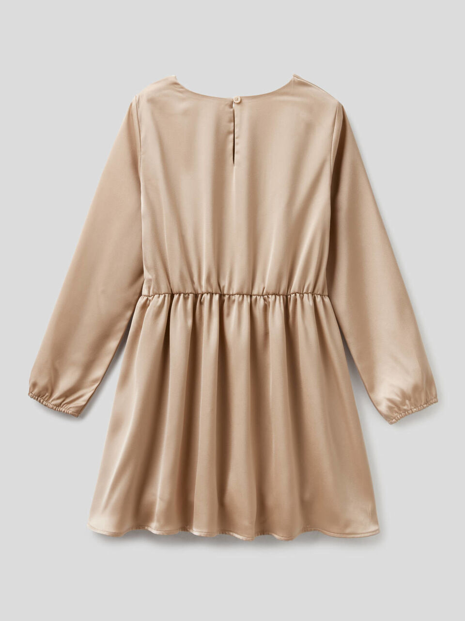 Robe en satin avec détail à paillettes image number 2