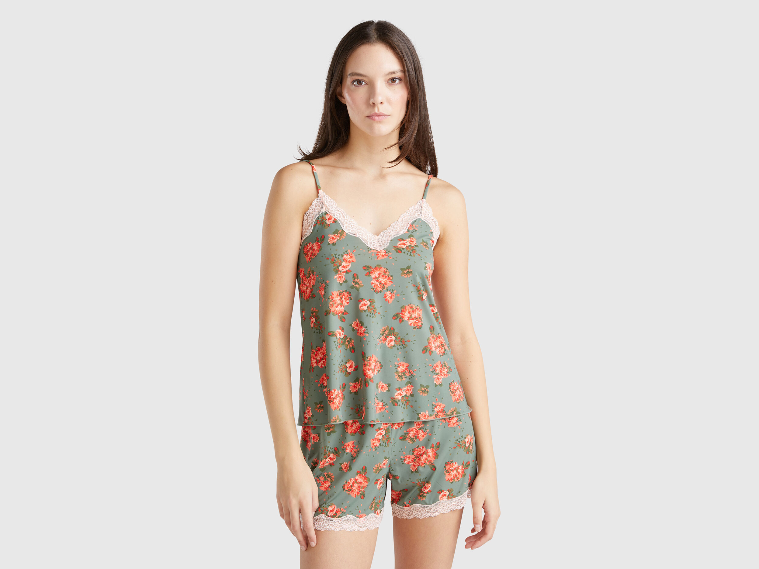 Nuit Femme Undercolors Collection 2024 Benetton