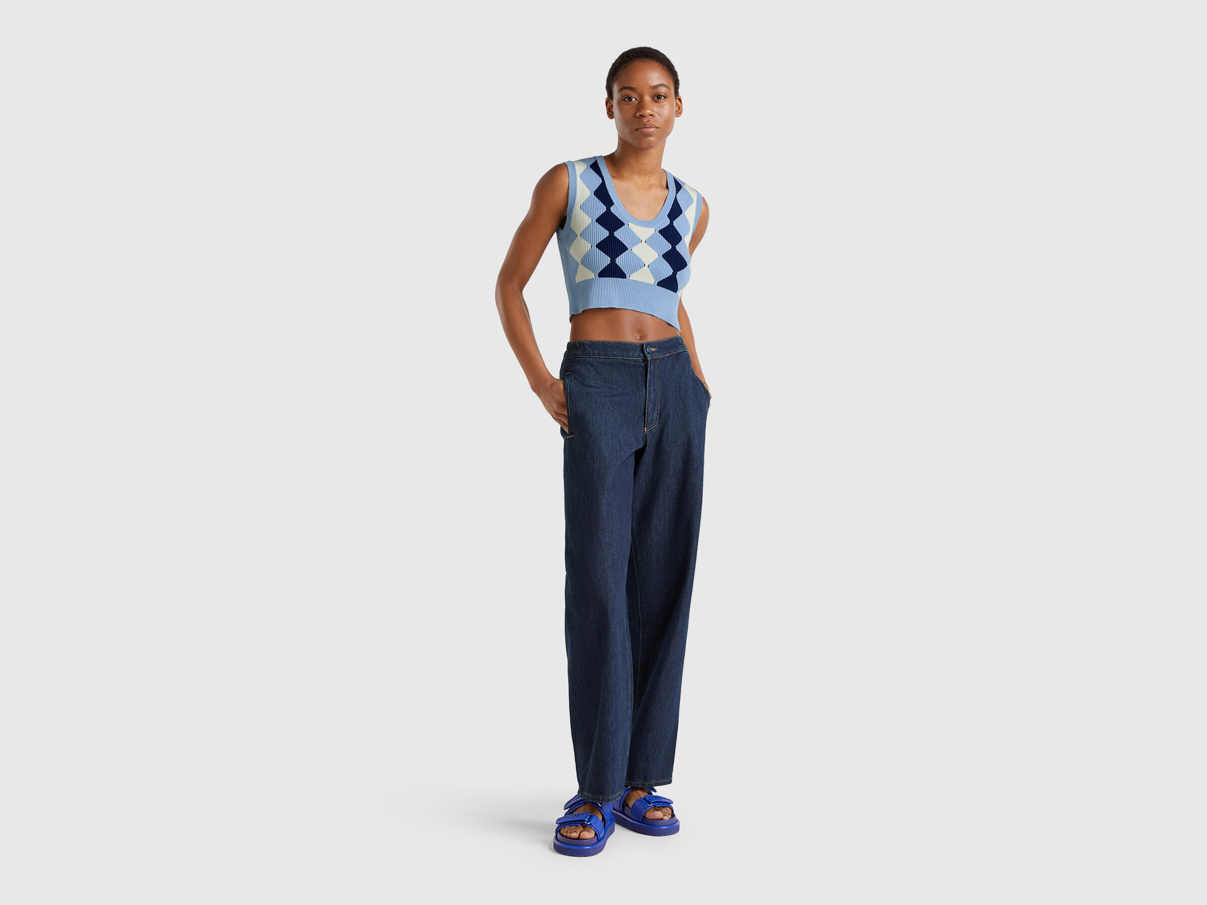 SLEEVELESS SWEATER Femme image number 2