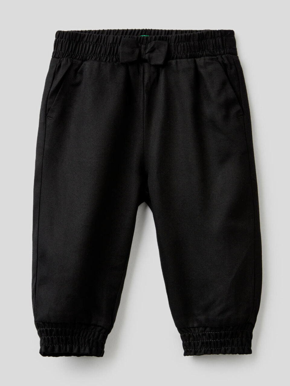 Pantalon avec noeud image number 1