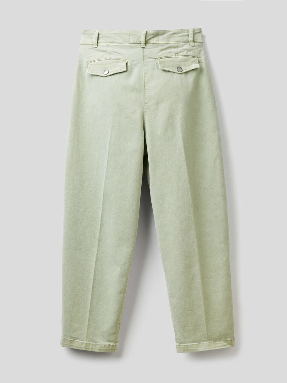 Pantalon coupe carrot avec plis image number 2