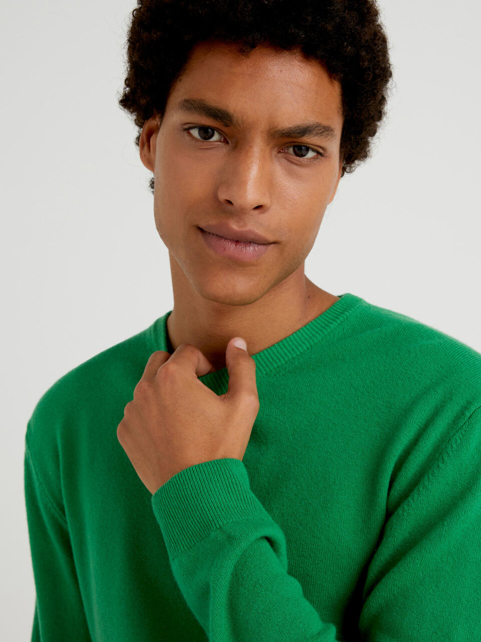 Pull vert à col rond en pure laine Mérinos personnalisable