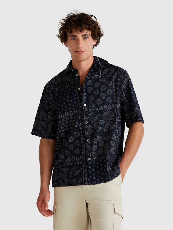 Chemise à motifs à manches courtes Homme