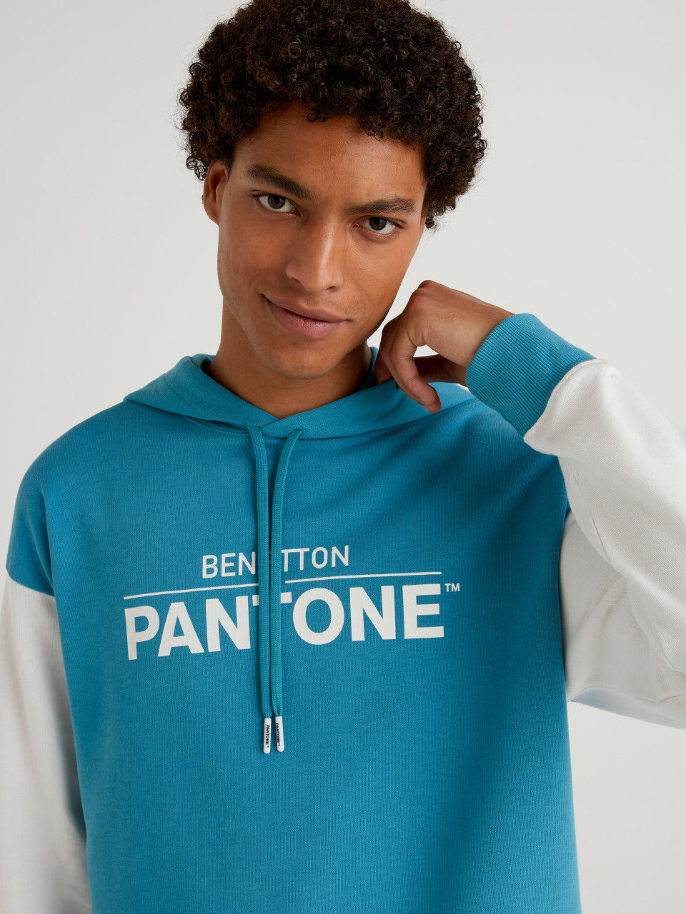 Sweat bleu ciel BenettonxPantone™