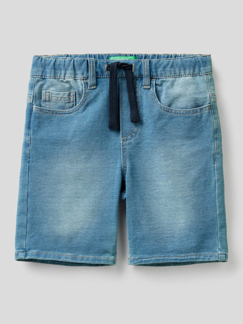 Bermuda en molleton effet denim image number 1