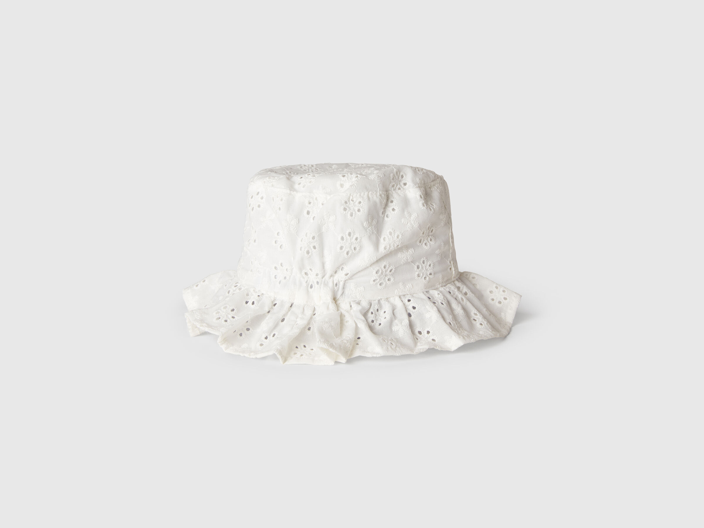 HAT Filles image number 1