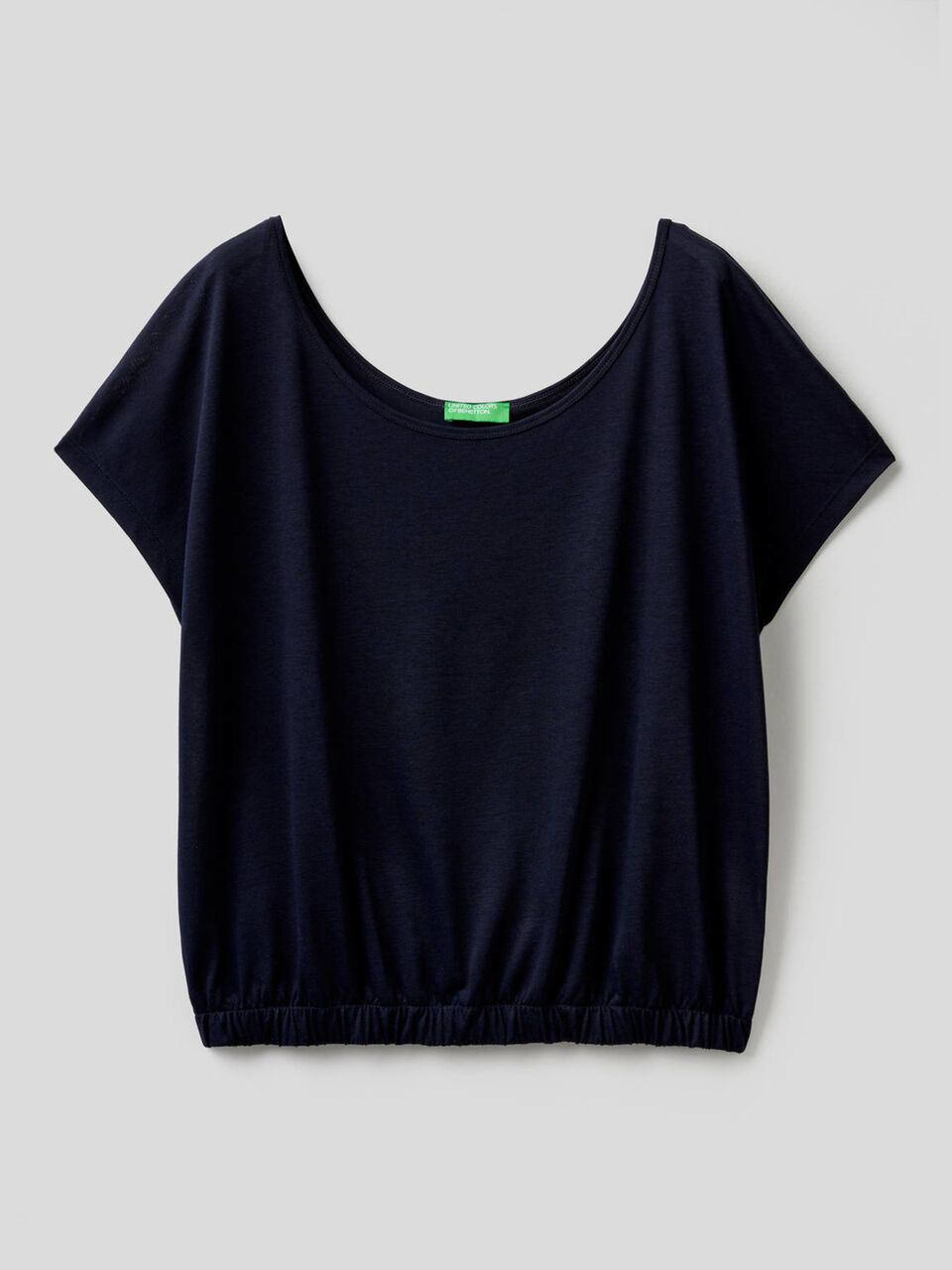 Blouse fluide avec encolure ronde image number 1