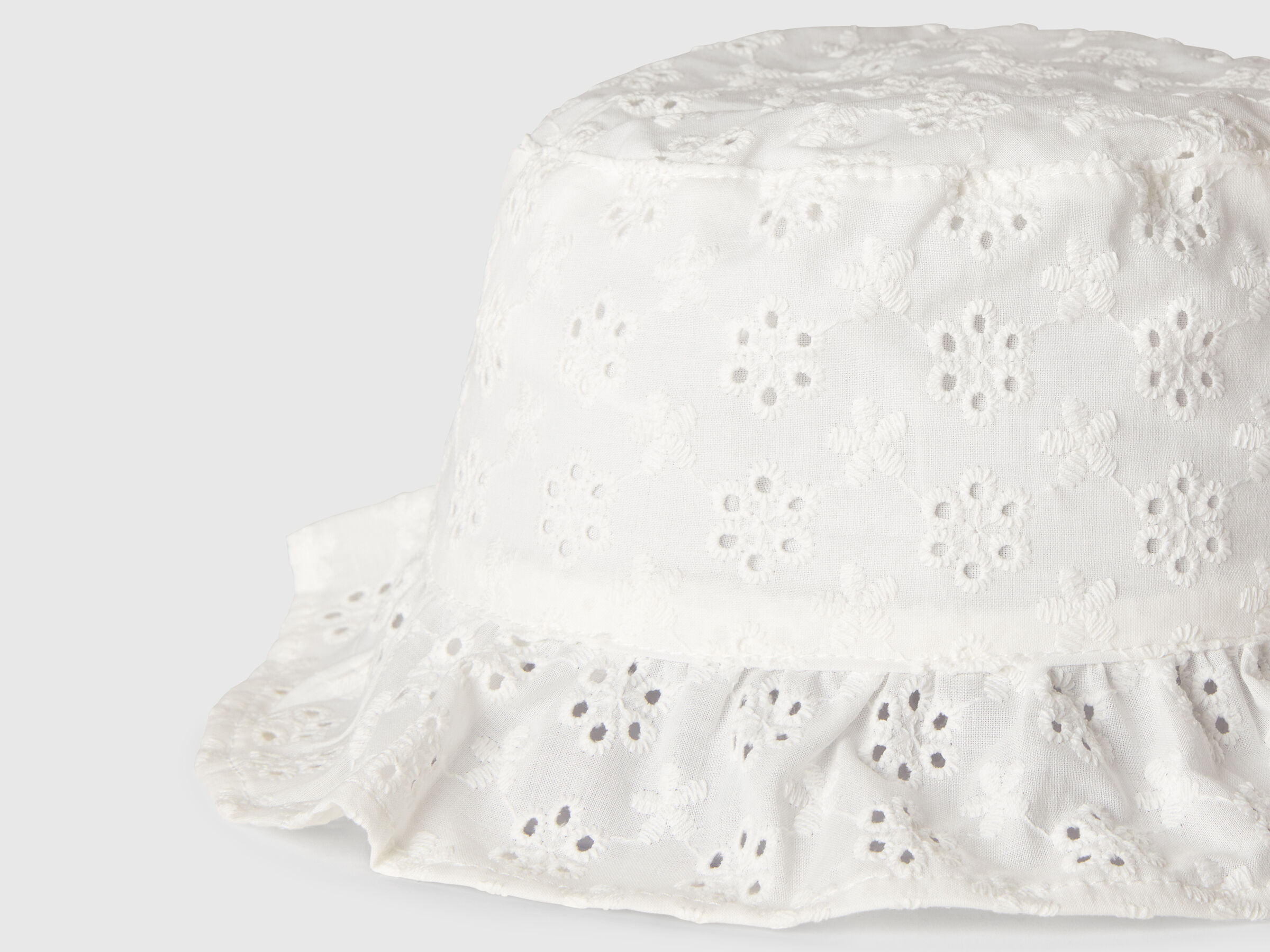 HAT Filles image number 2