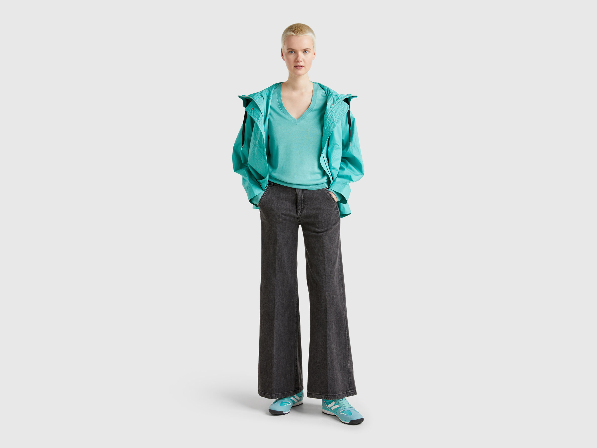 V NECK SWEATER L/S Femme image number 2