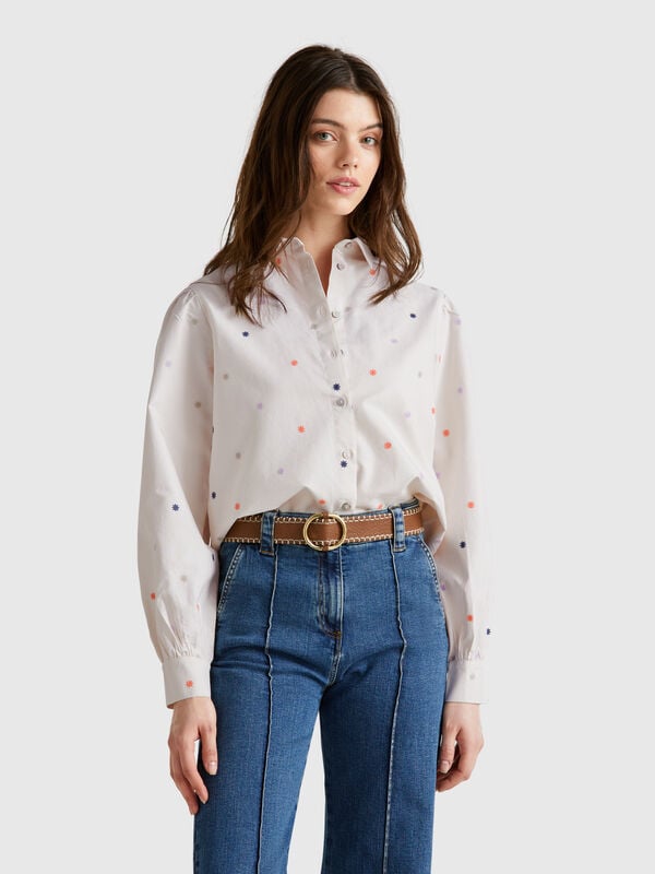 Chemise avec broderie de fleurs Femme