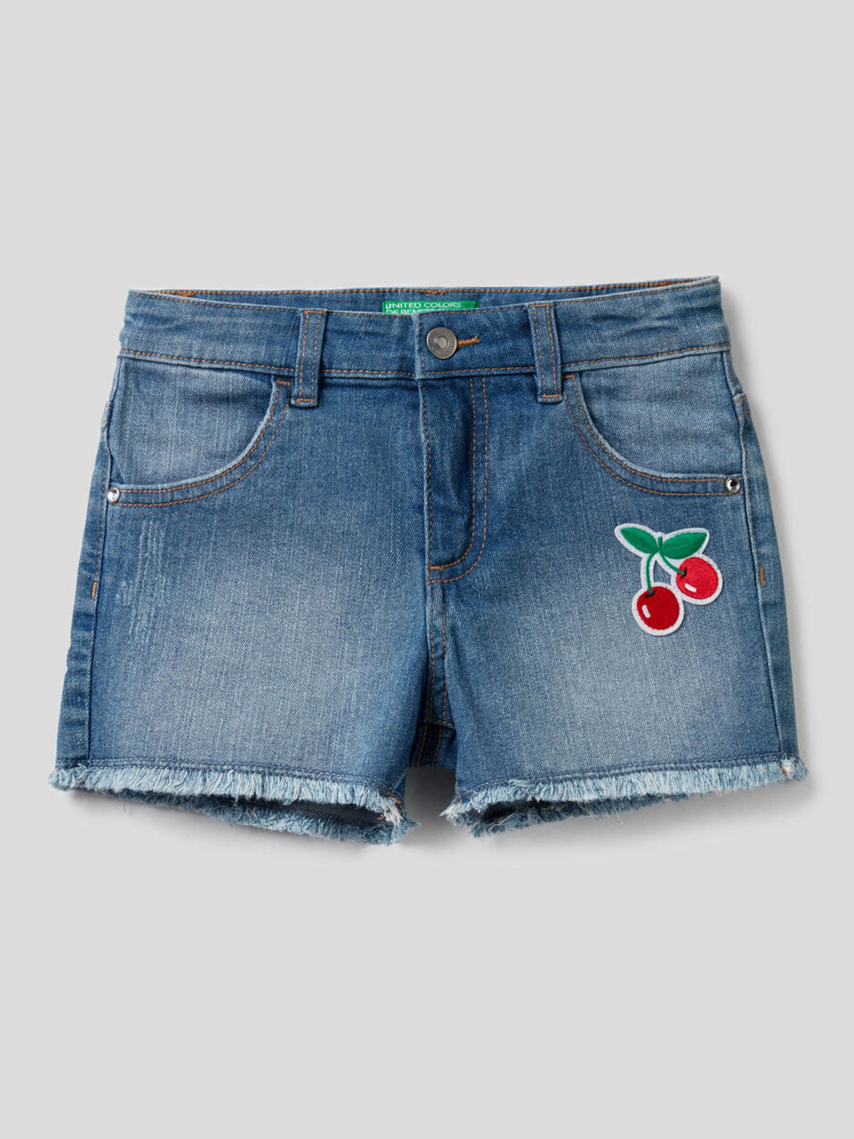 Short en jeans avec patch image number null