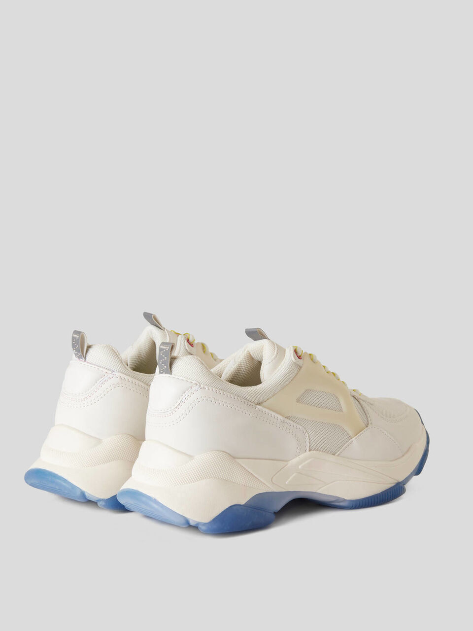Sneakers style running image number 2