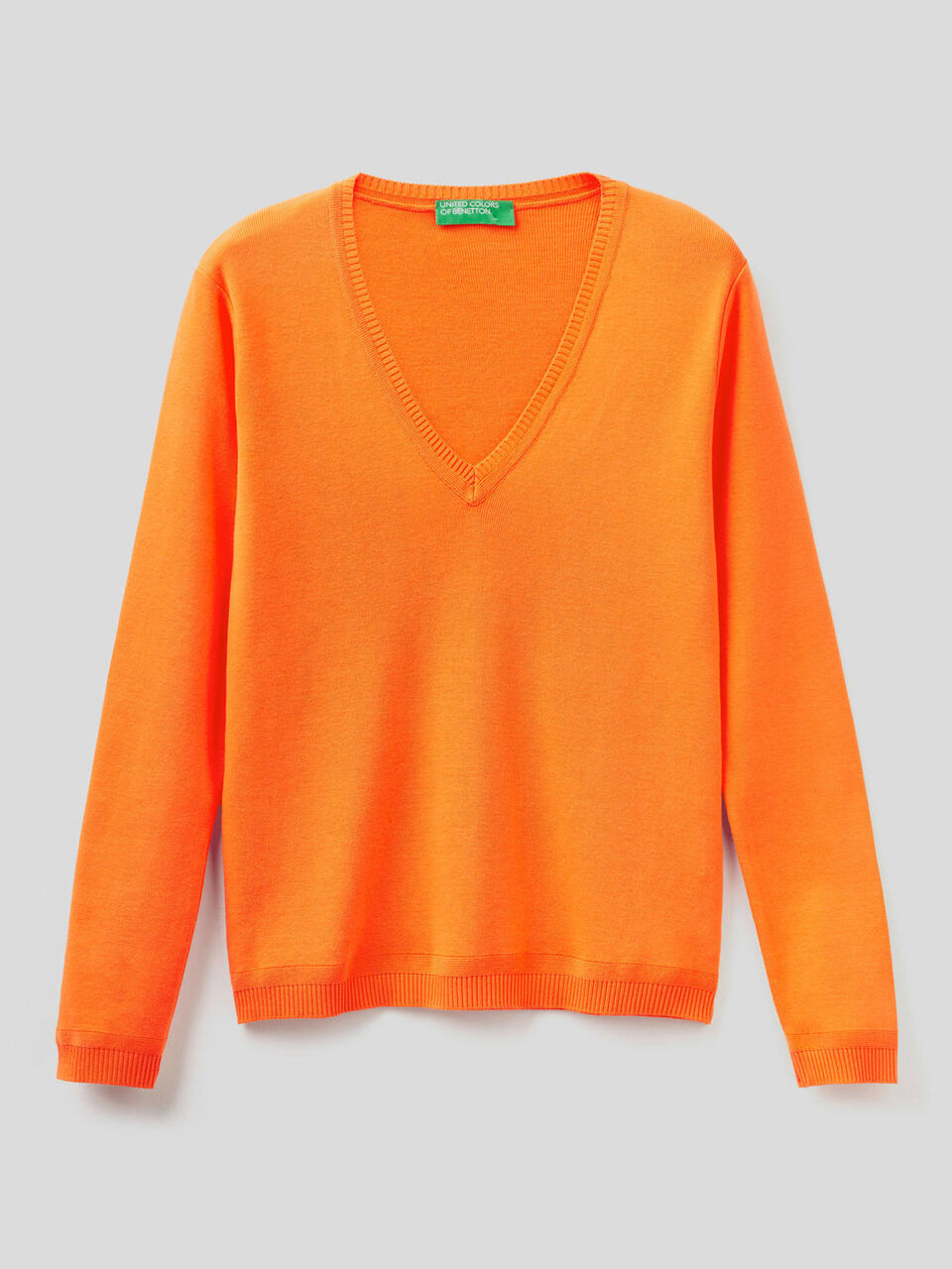Pull en pur coton avec col en V image number 1