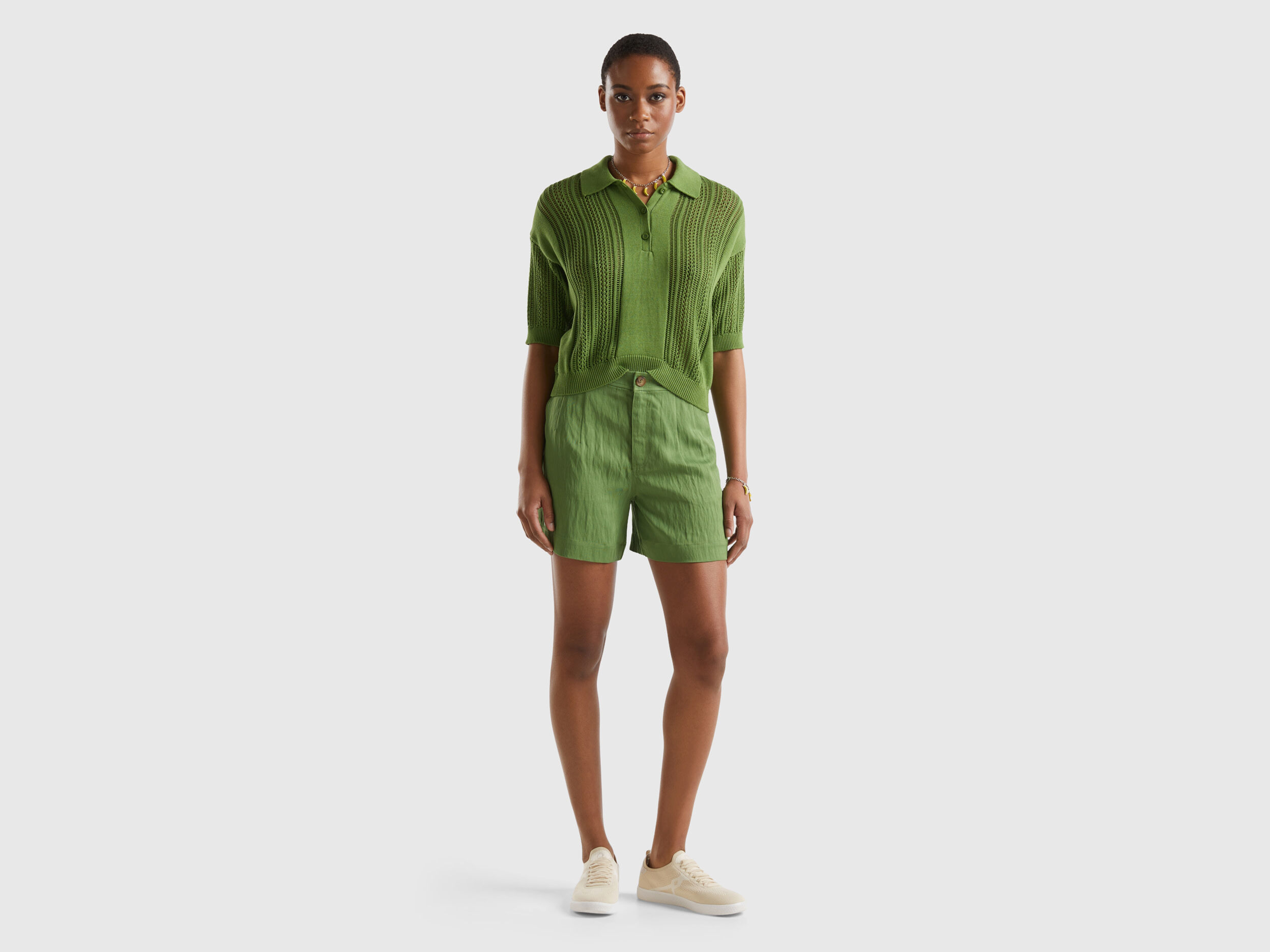 Bermuda en viscose melangee durable Kaki Benetton