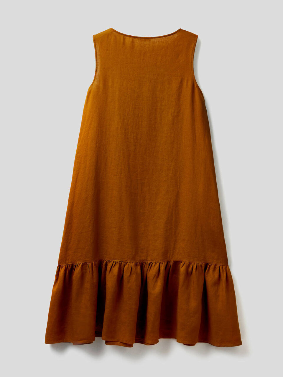 Robe mi-longue en pur lin avec volant image number 2